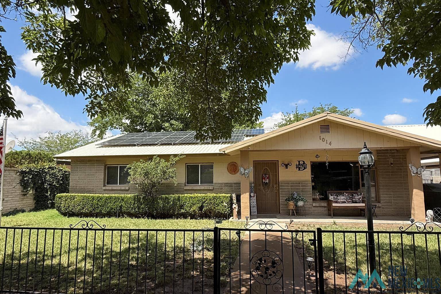 Deming, NM 88030,1014 S Platinum Street