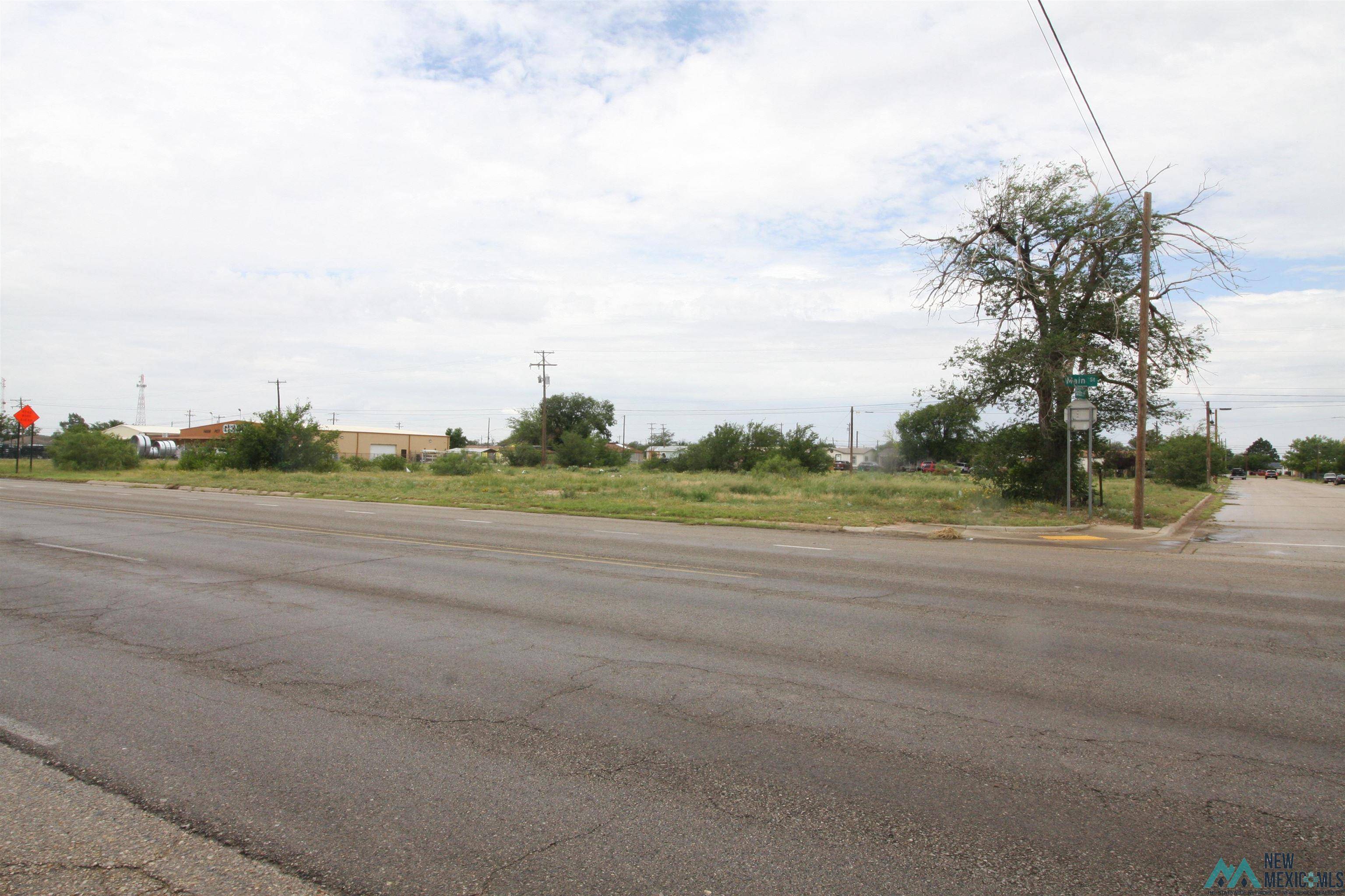 Lovington, NM 88260,801 N Main Street Street