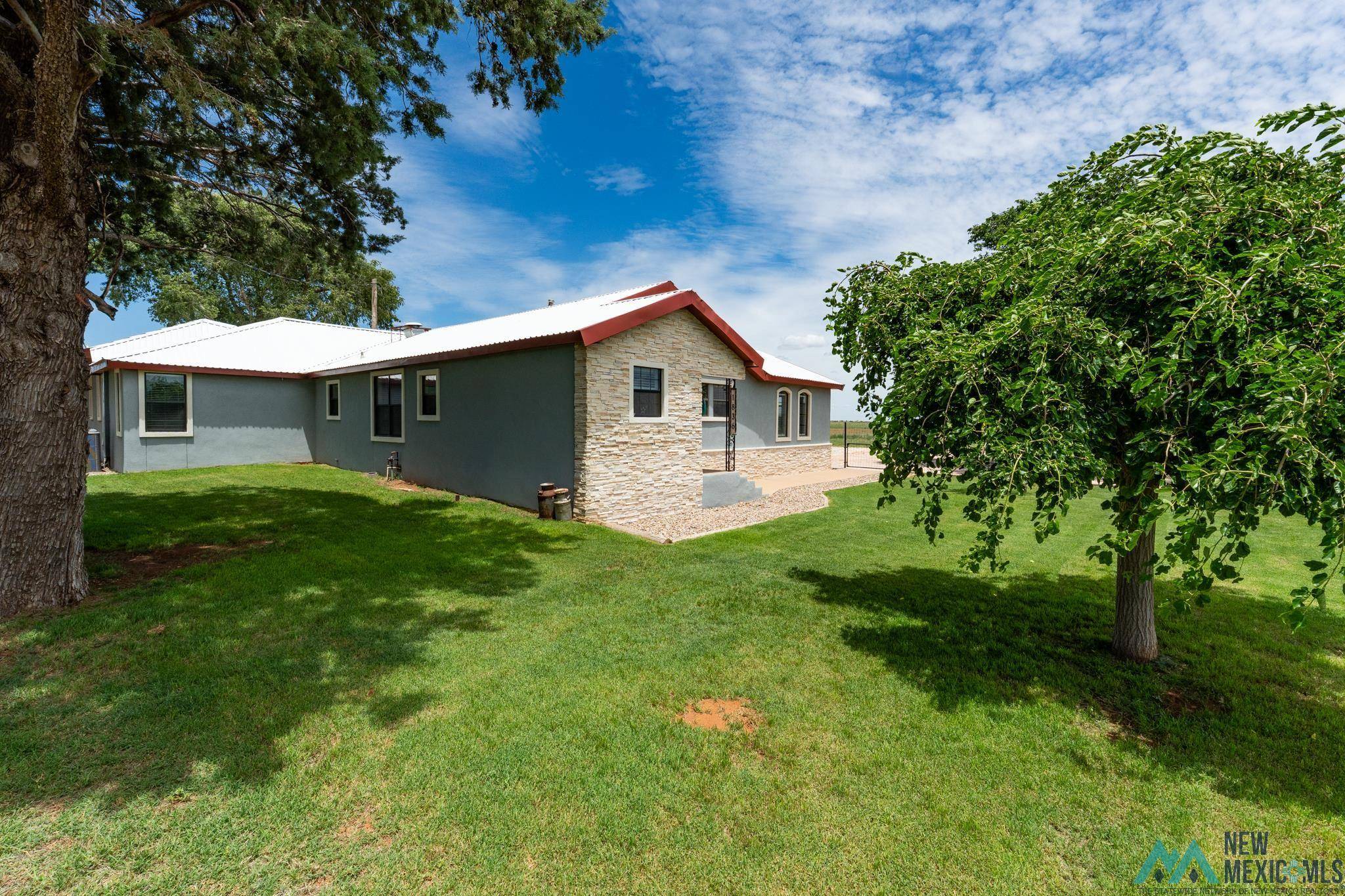 Clovis, NM 88101,1836 Curry Road 14 Road