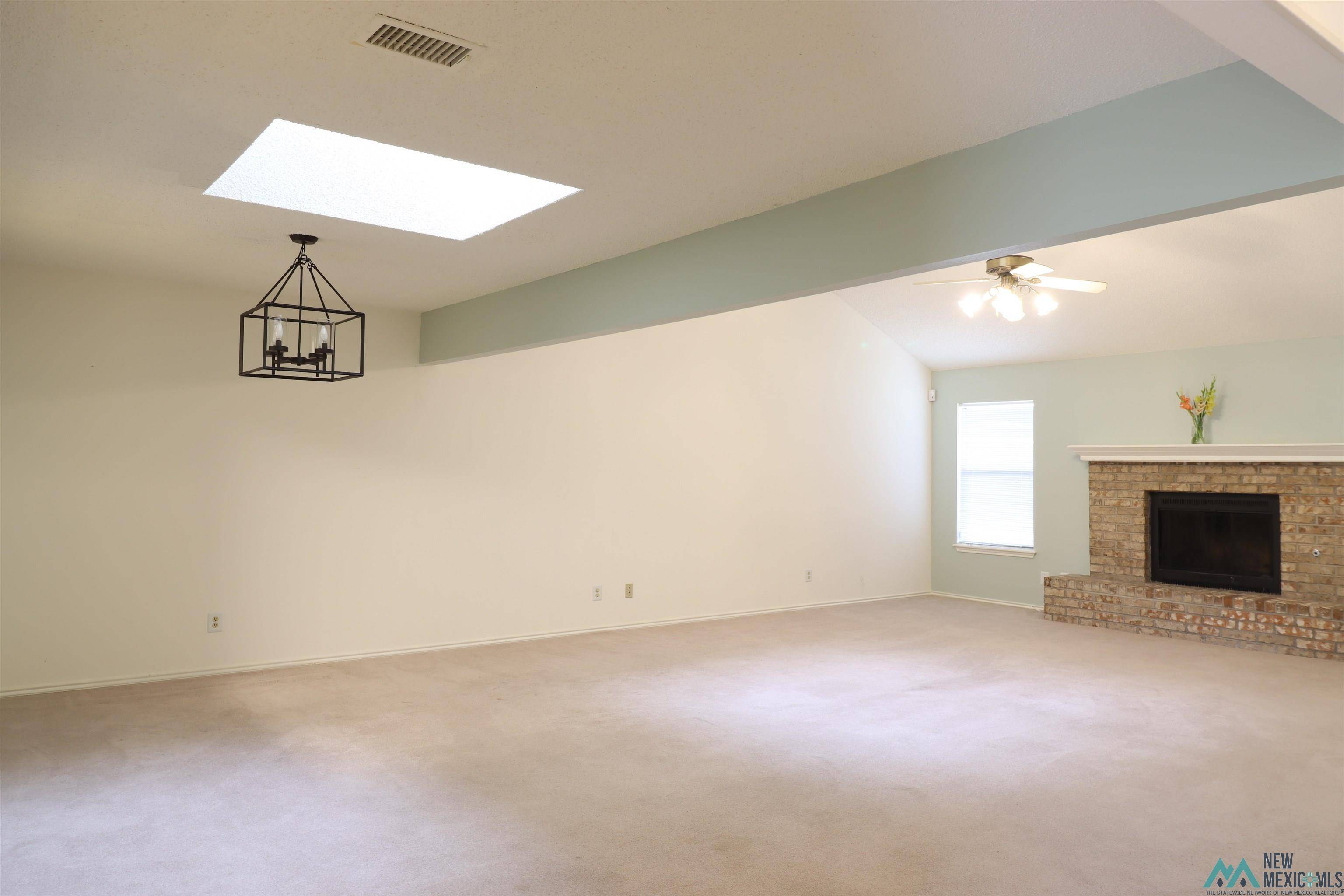 Hobbs, NM 88240,1123 W Caprock Drive