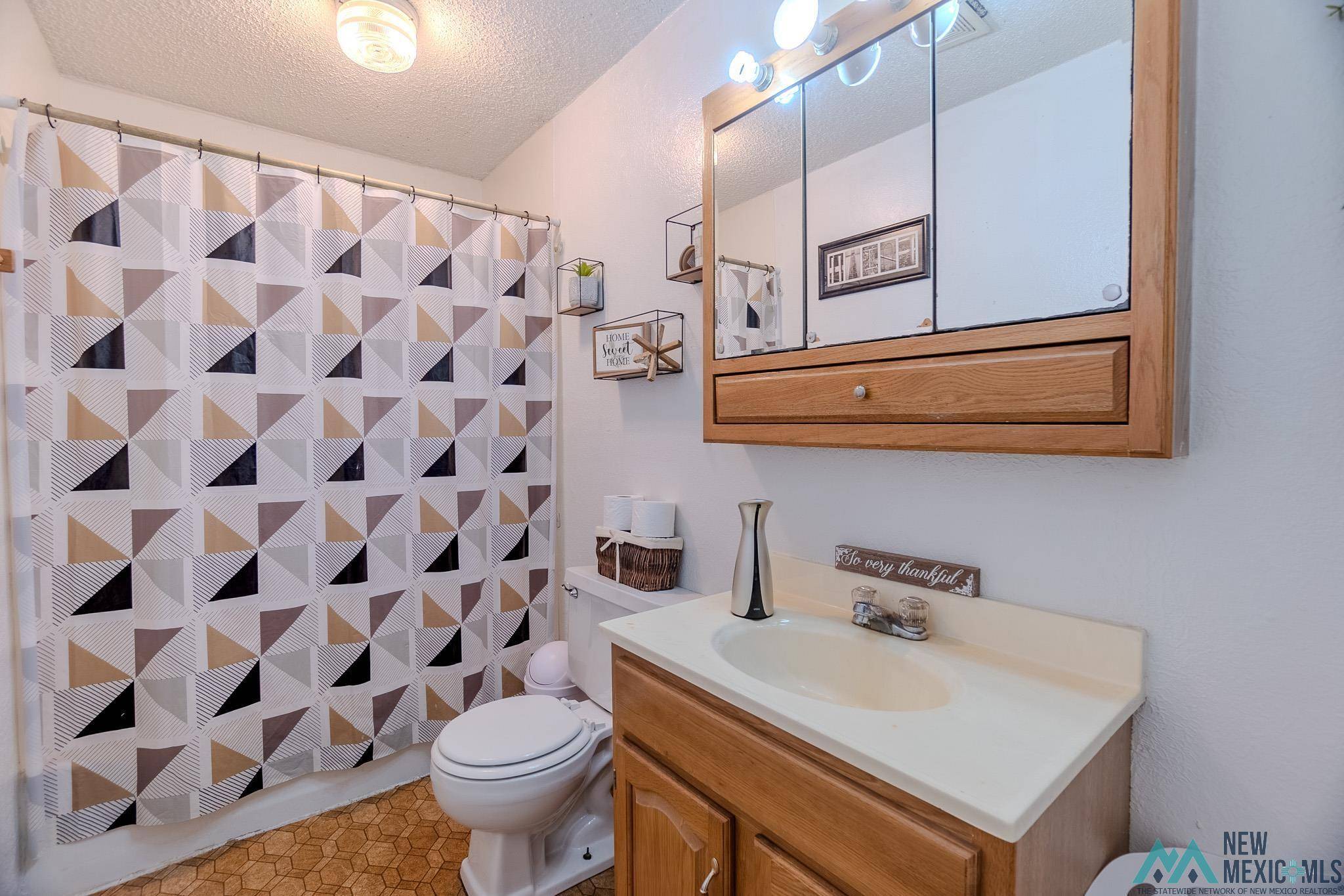 Portales, NM 88130,601 W 17th Lane