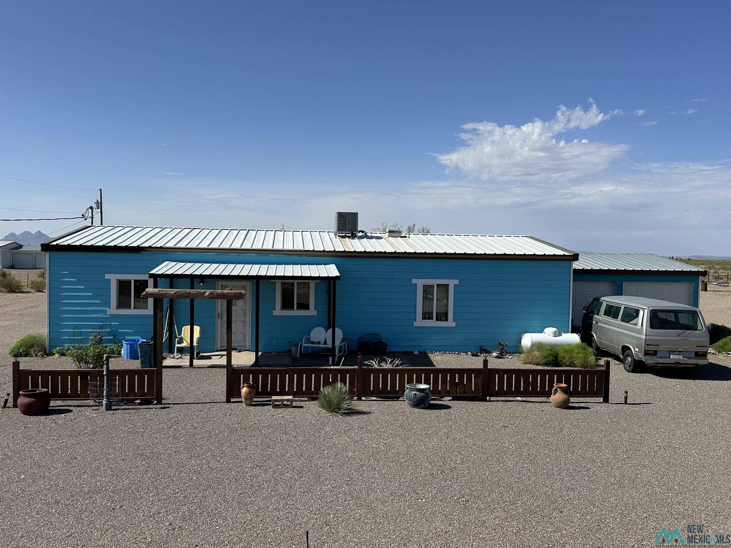 Deming, NM 88030,2450 Chile Road
