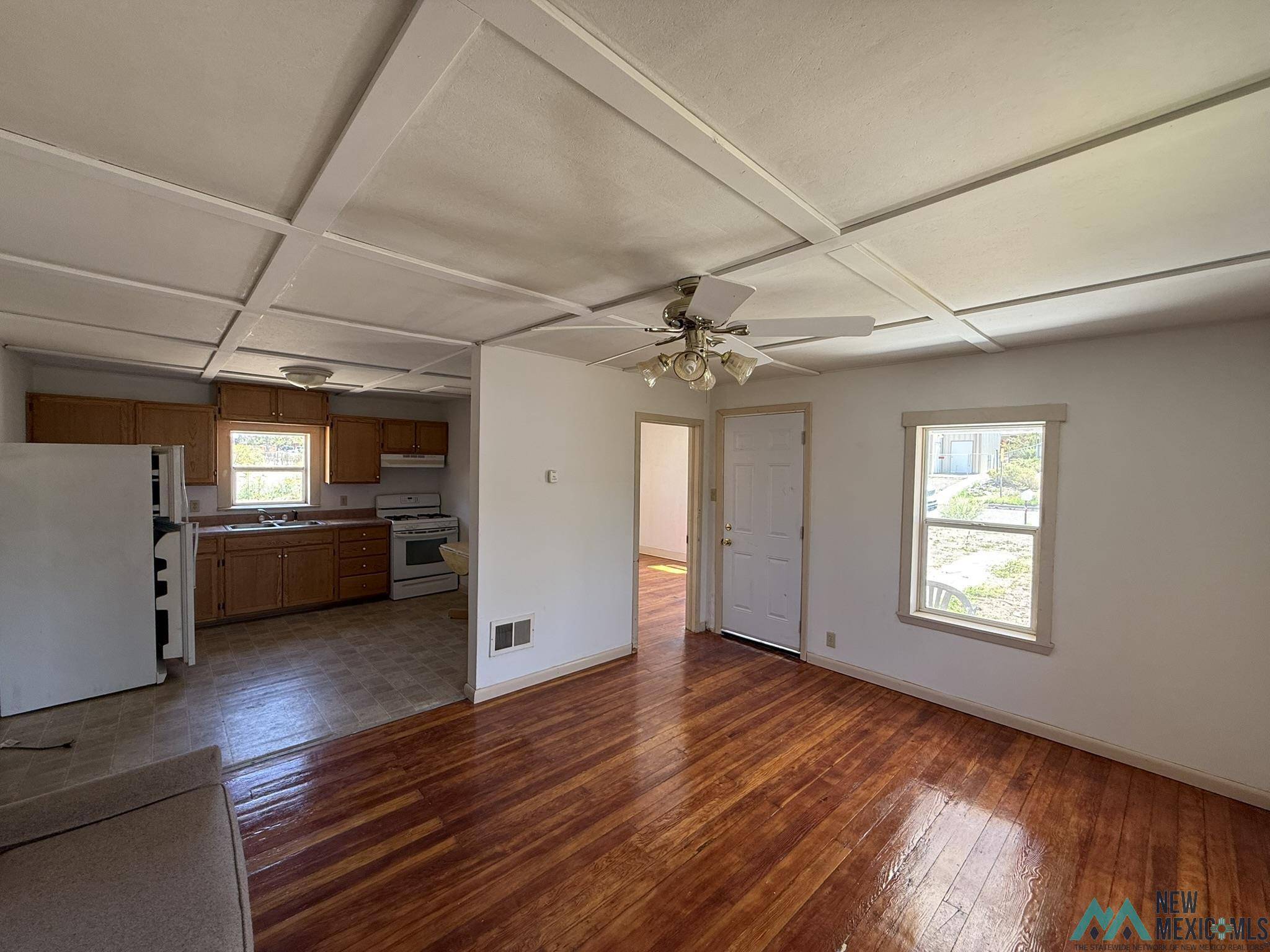 Truth Or Consequences, NM 87901,414 N Elm Street