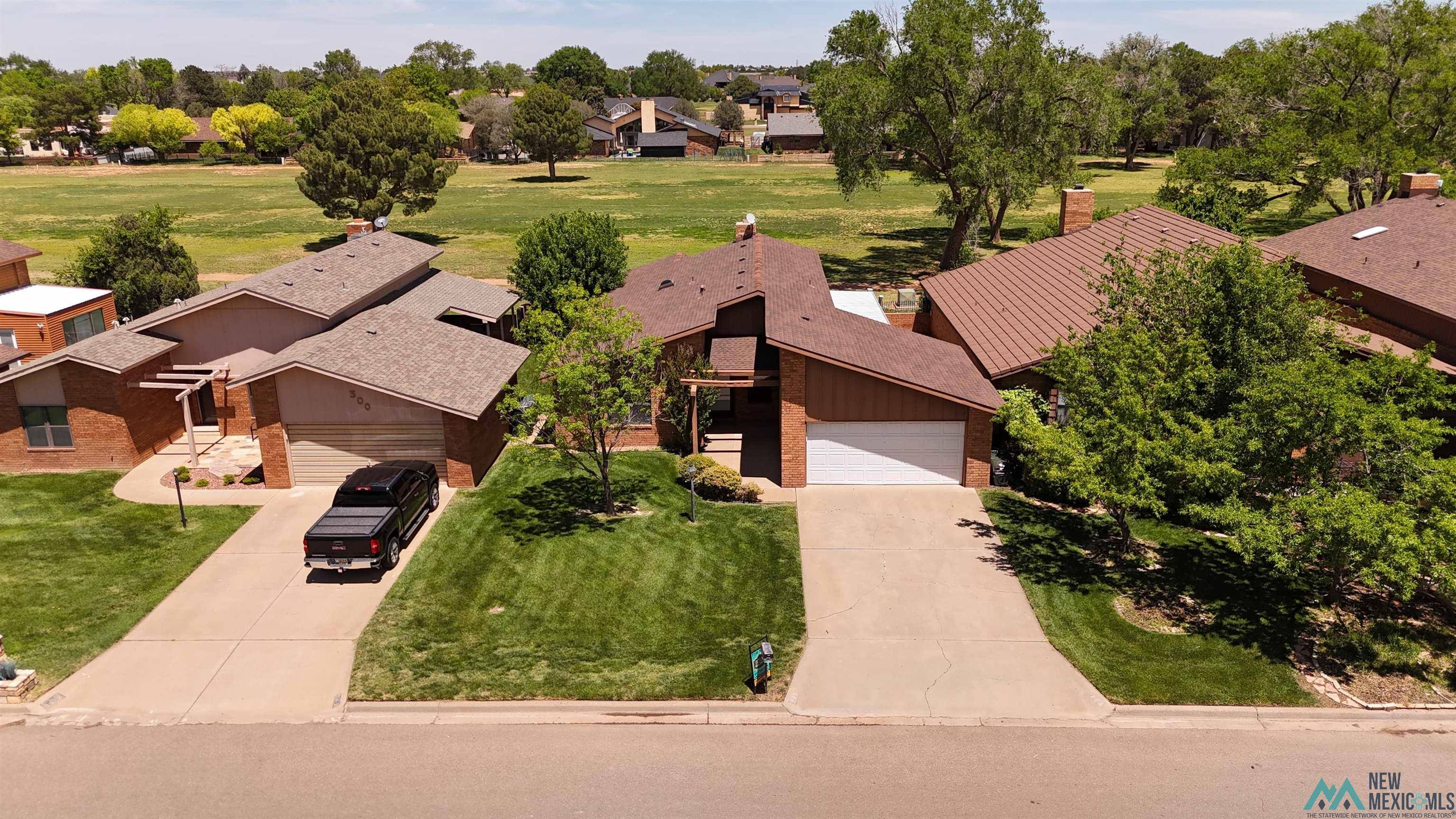 Clovis, NM 88101,220 Lakeview Drive