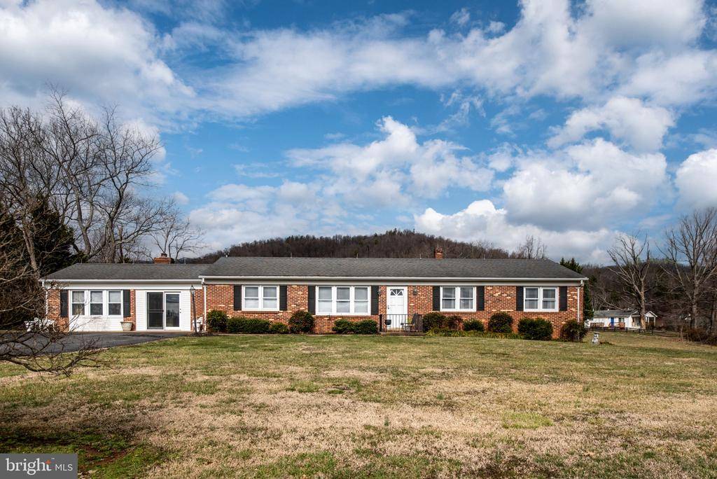 Madison, VA 22727,45 HOLLOWBACK LN