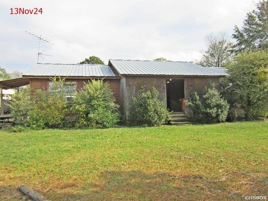 Nashville, AR 71952,305 HONEYCUTT Lane