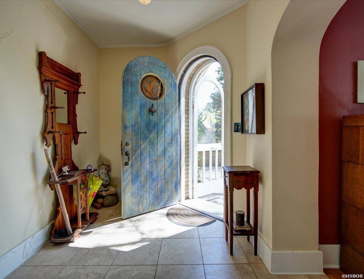 Hot Springs, AR 71901,915 PROSPECT Avenue