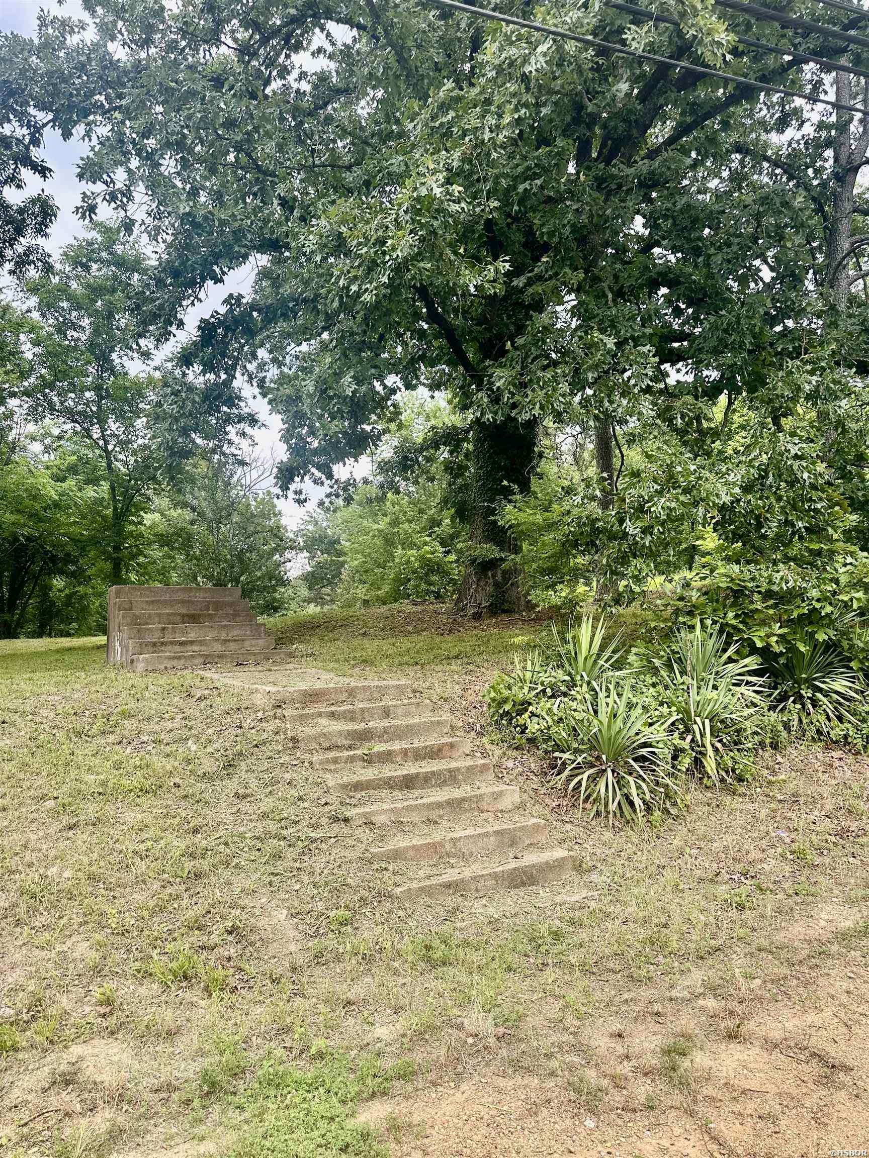 Glenwood, AR 71943,320 S 3RD Street