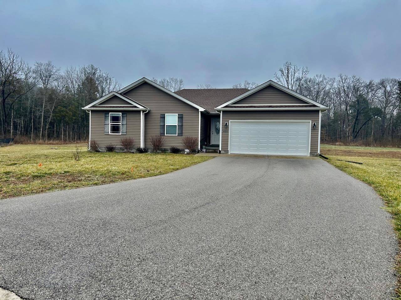 Bowling Green, KY 42101,426 St Cloud Court