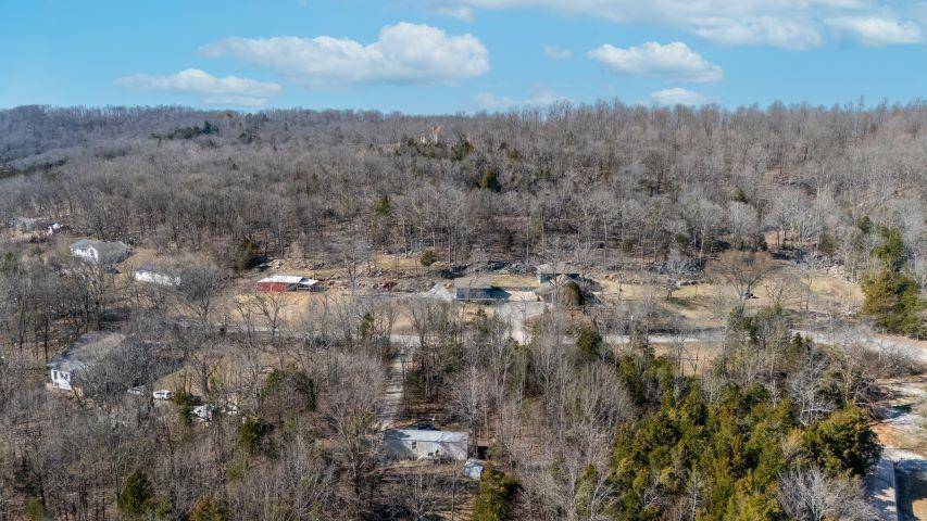 Bowling Green, KY 42101,748 Slim Island Road