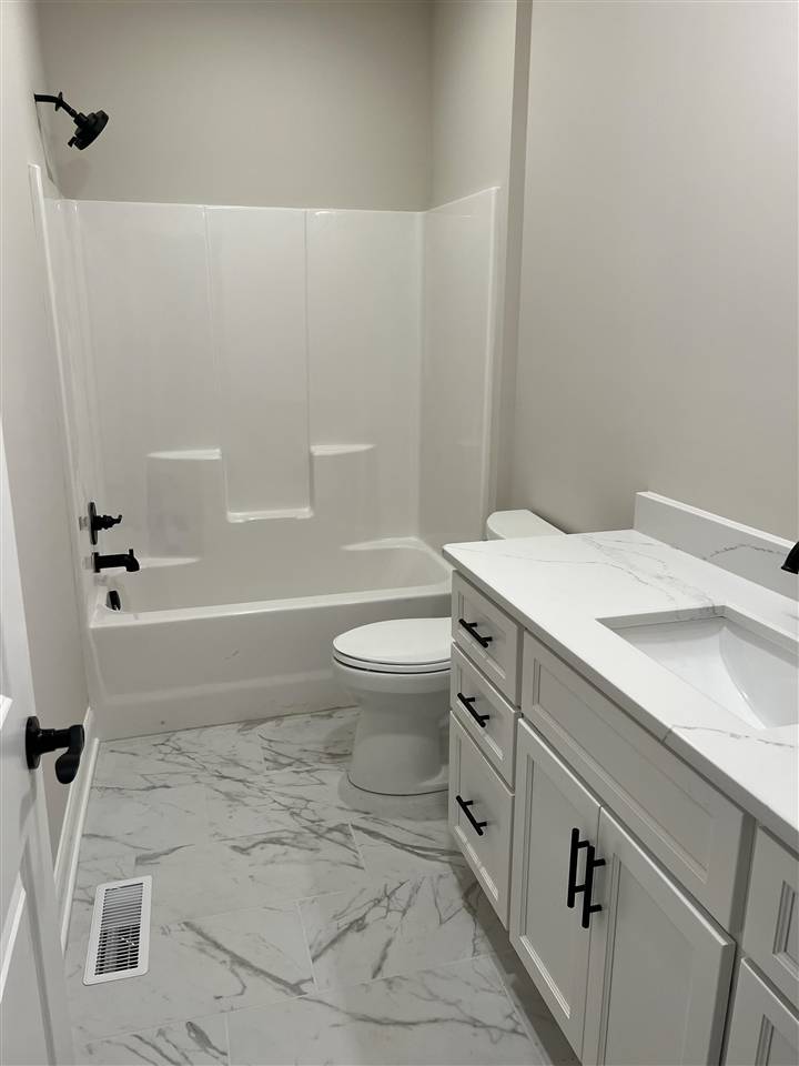 Bowling Green, KY 42103,344 Olympia Court