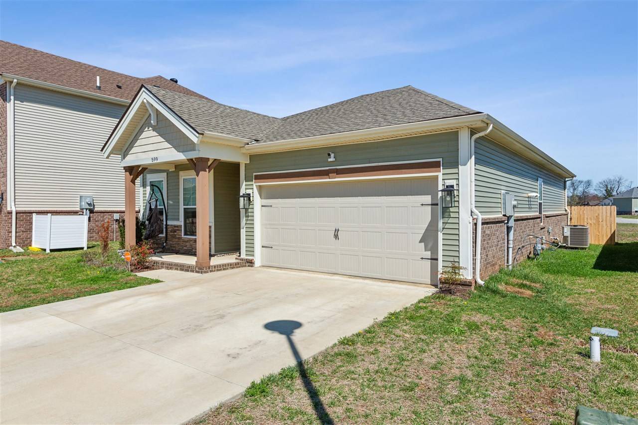 Bowling Green, KY 42104,599 Big Leaf Avenue