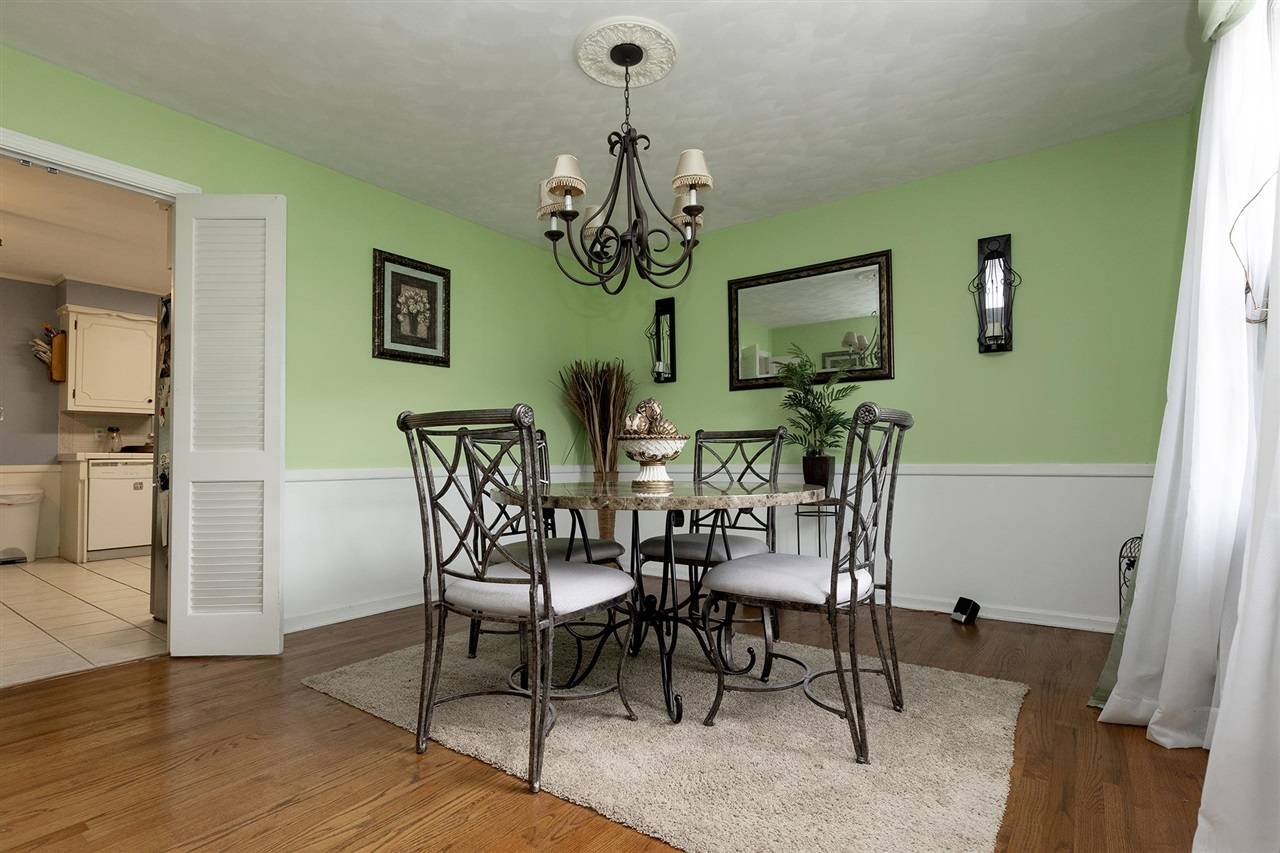 Bowling Green, KY 42104,1326 Eastland Drive