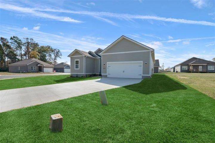 Bowling Green, KY 42101,621 Pleasant Meadow Lane