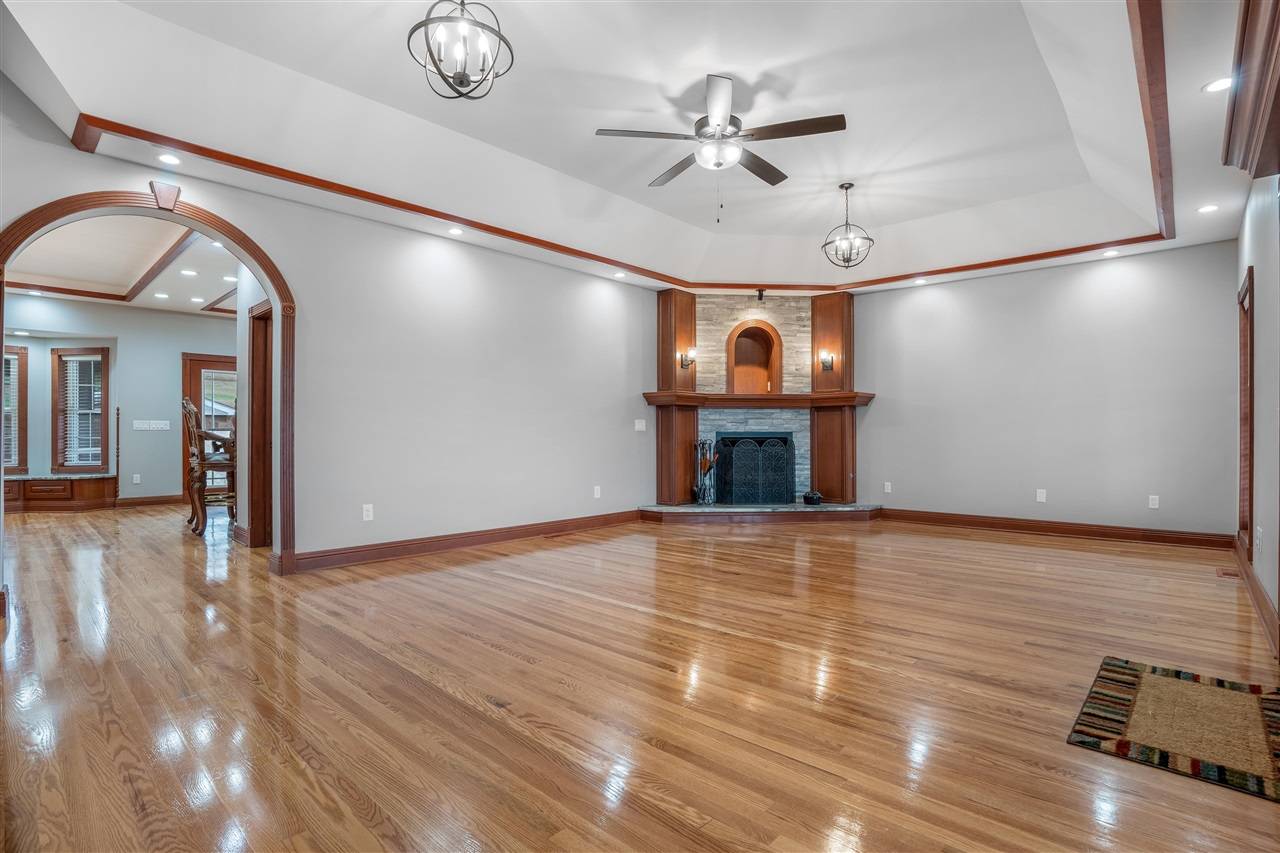 Elkton, KY 42220,315 Blue Gray Park Road