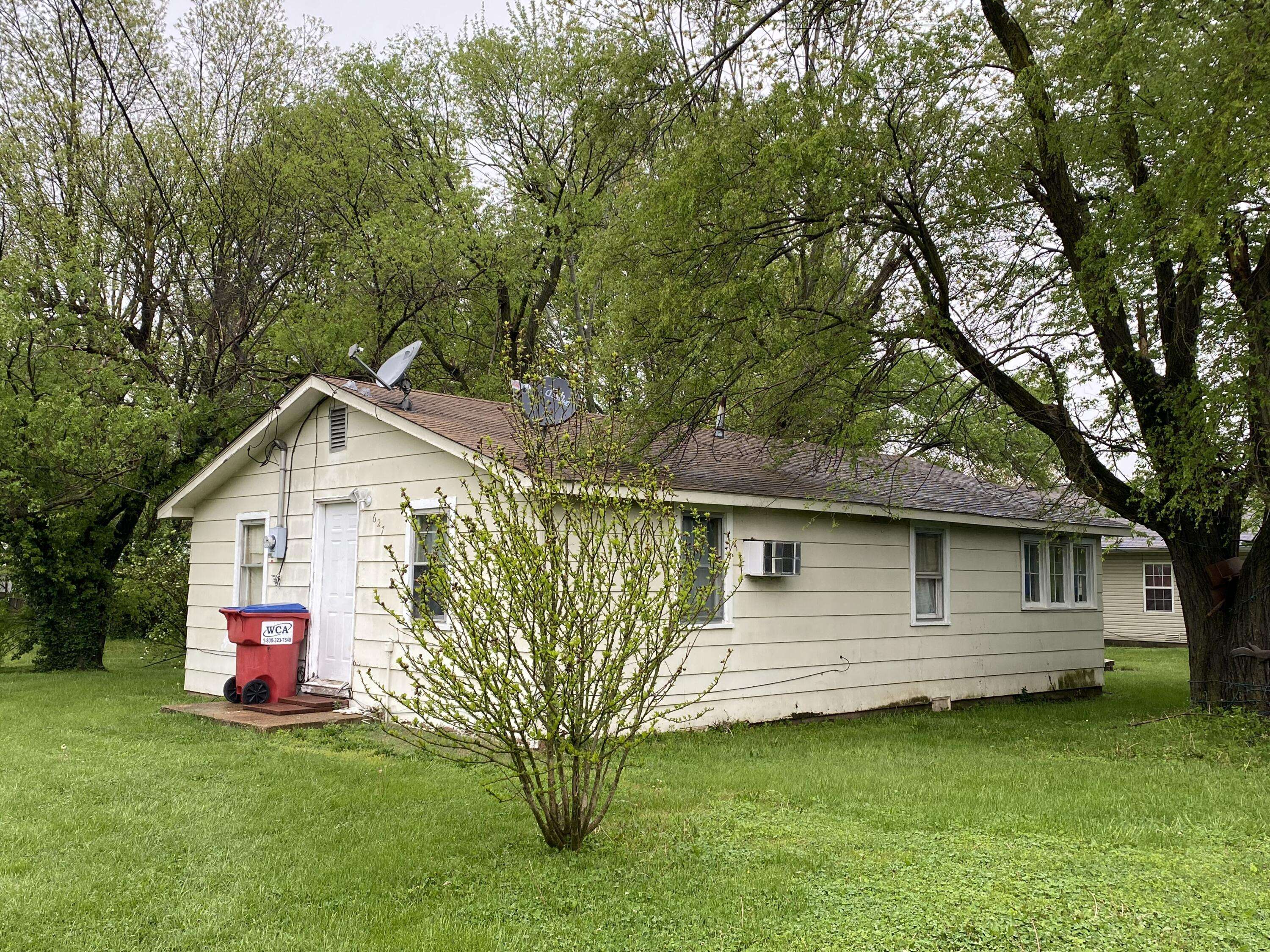 Marshfield, MO 65706,627 East Third Street