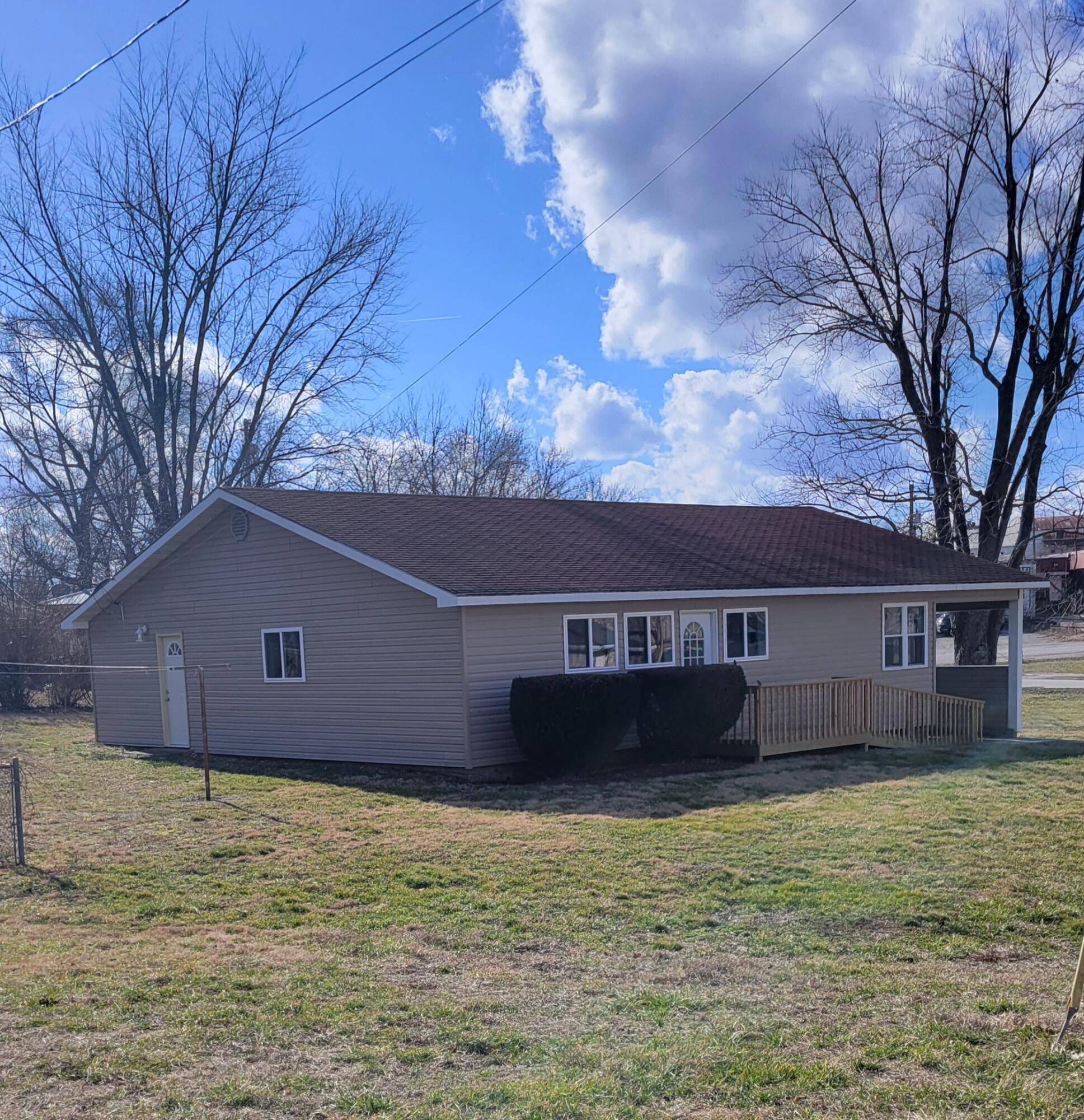 Mansfield, MO 65704,103 Hickory Street