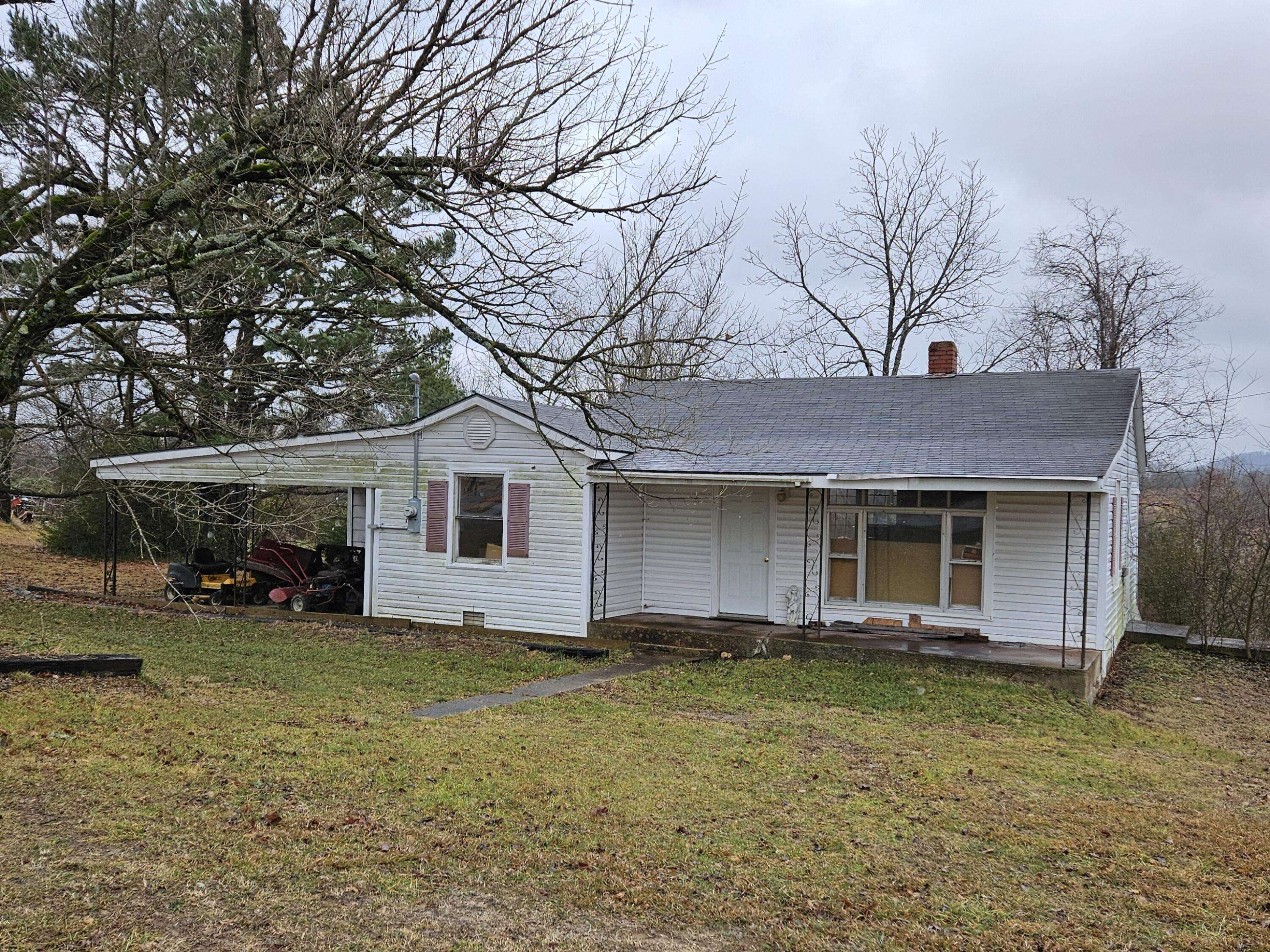 Gainesville, MO 65655,1392 County Road 806