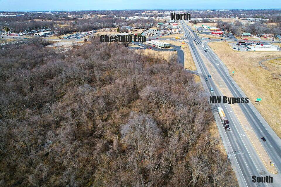 Springfield, MO 65802,3604 West Chestnut Expressway