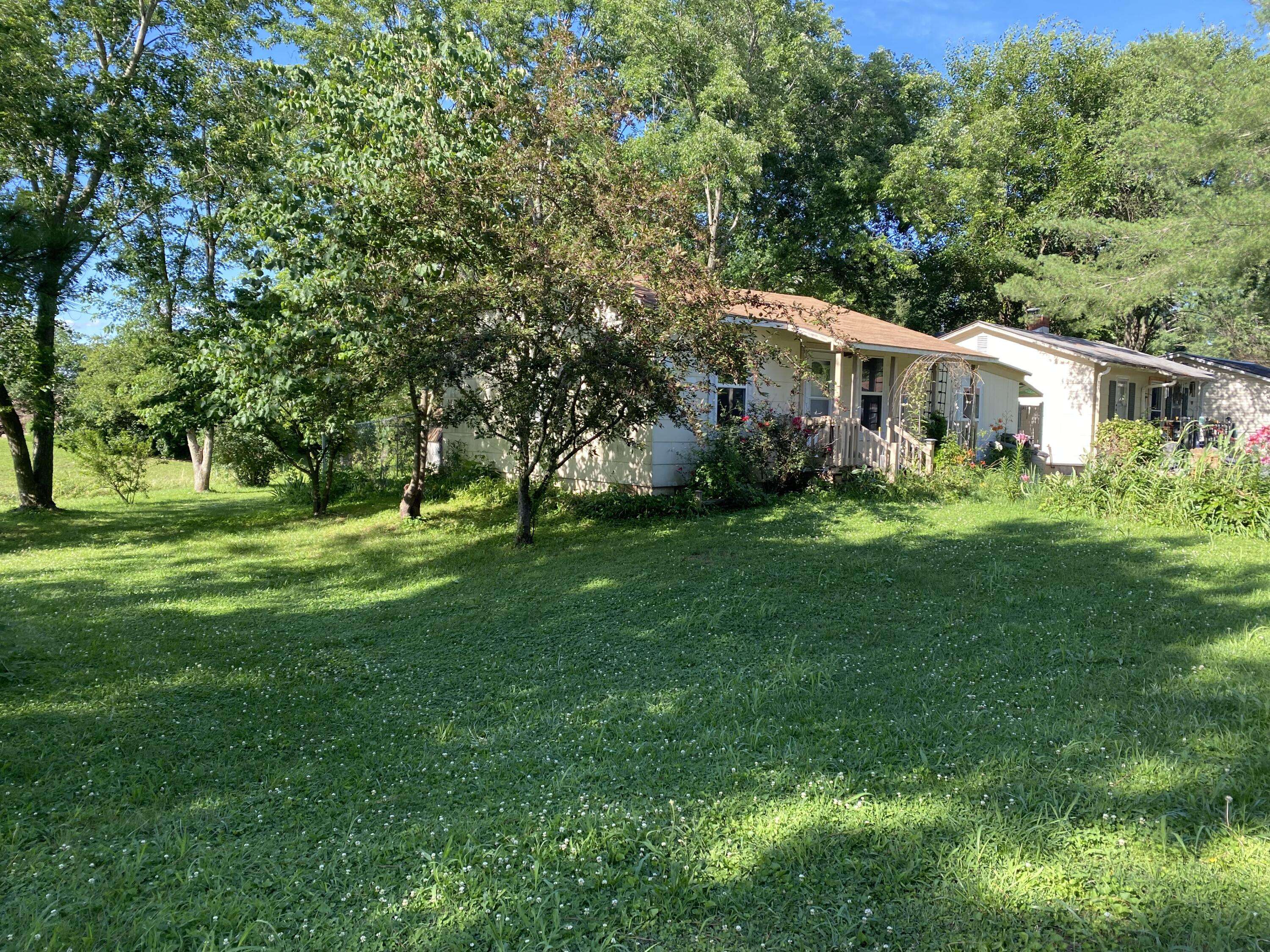 West Plains, MO 65775,1443 6th Street