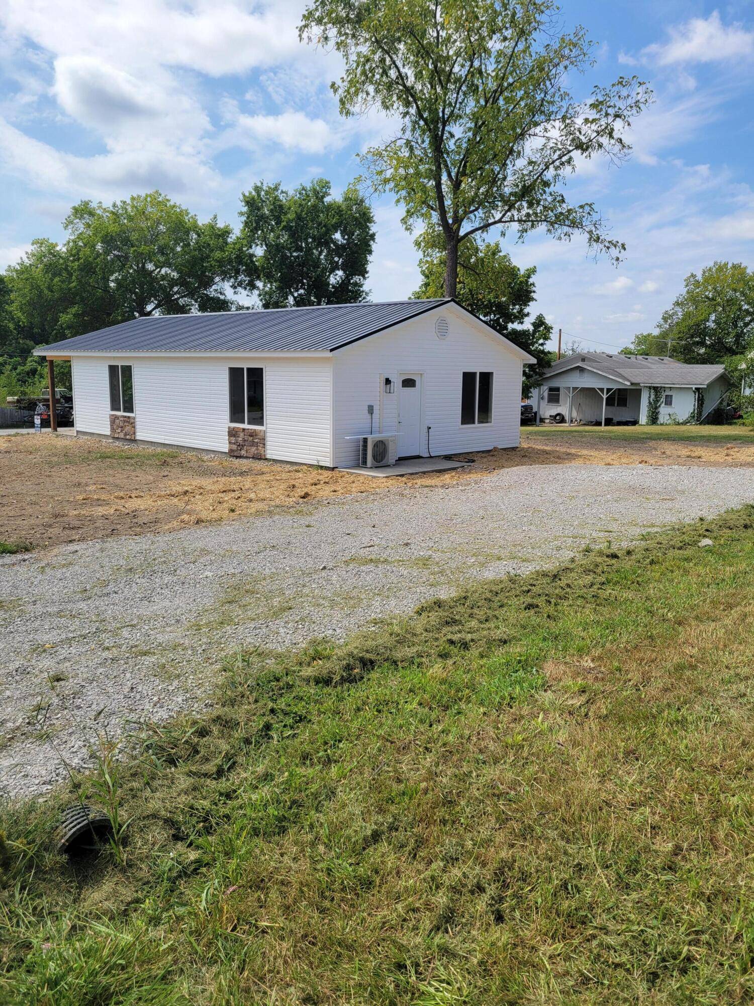 Ava, MO 65608,604 Marvin Avenue