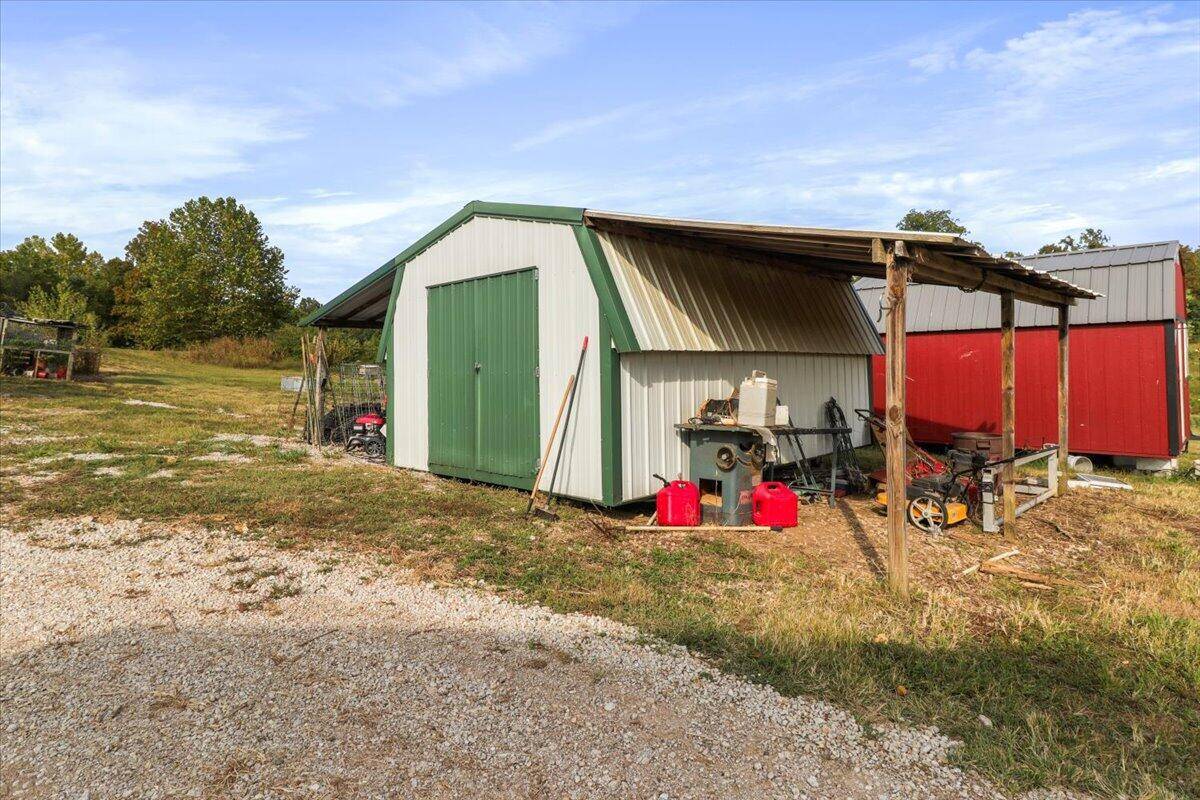 Stockton, MO 65785,21875 East 1300 Road