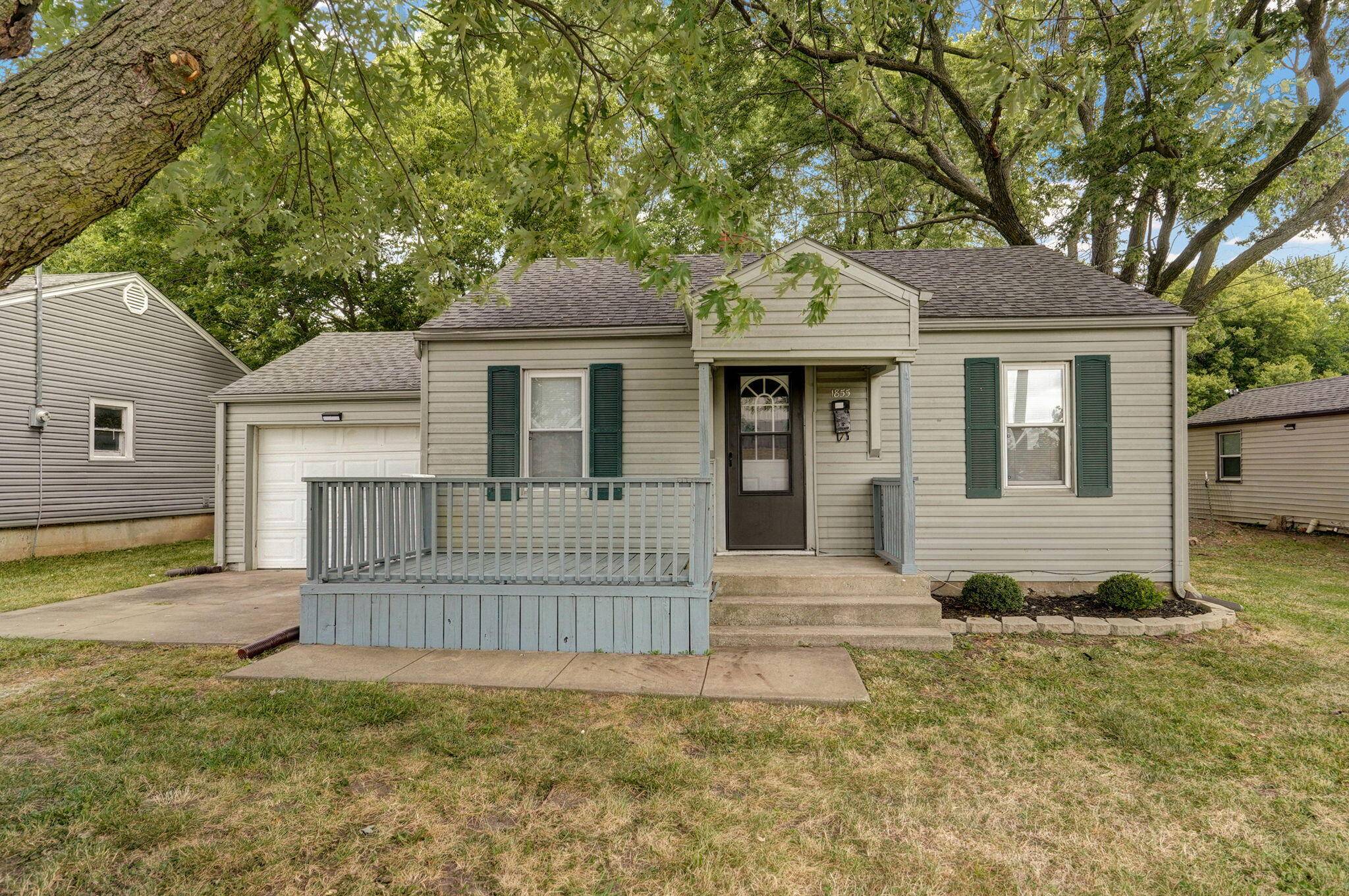 Springfield, MO 65803,1855 East Dale Street