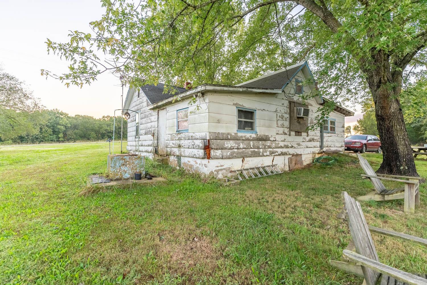 Willow Springs, MO 65793,3787 Us Highway 63