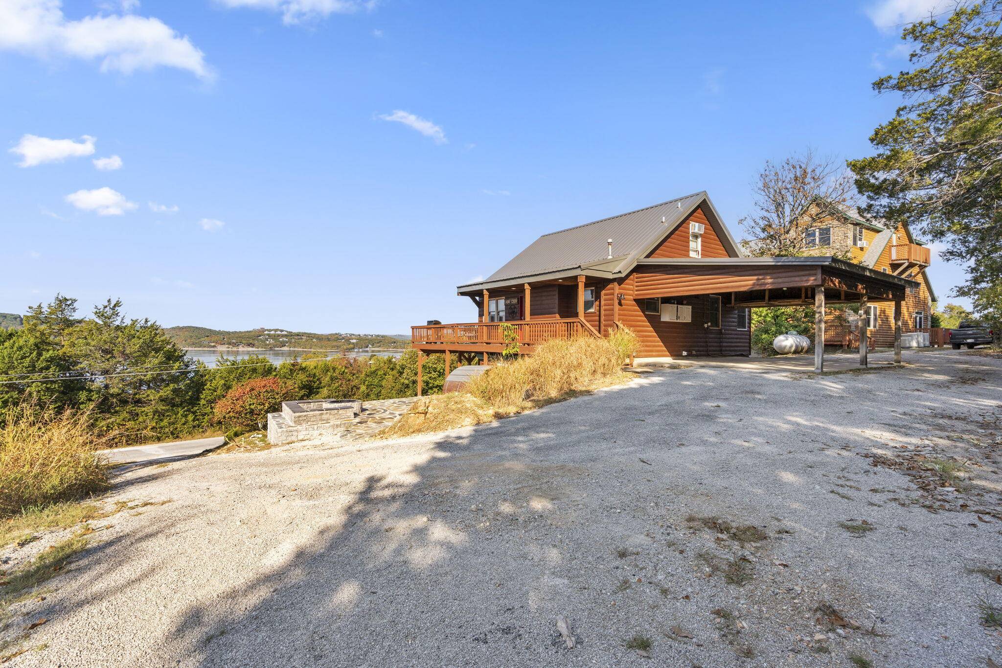 Branson West, MO 65737,484 White Rockbluff Drive