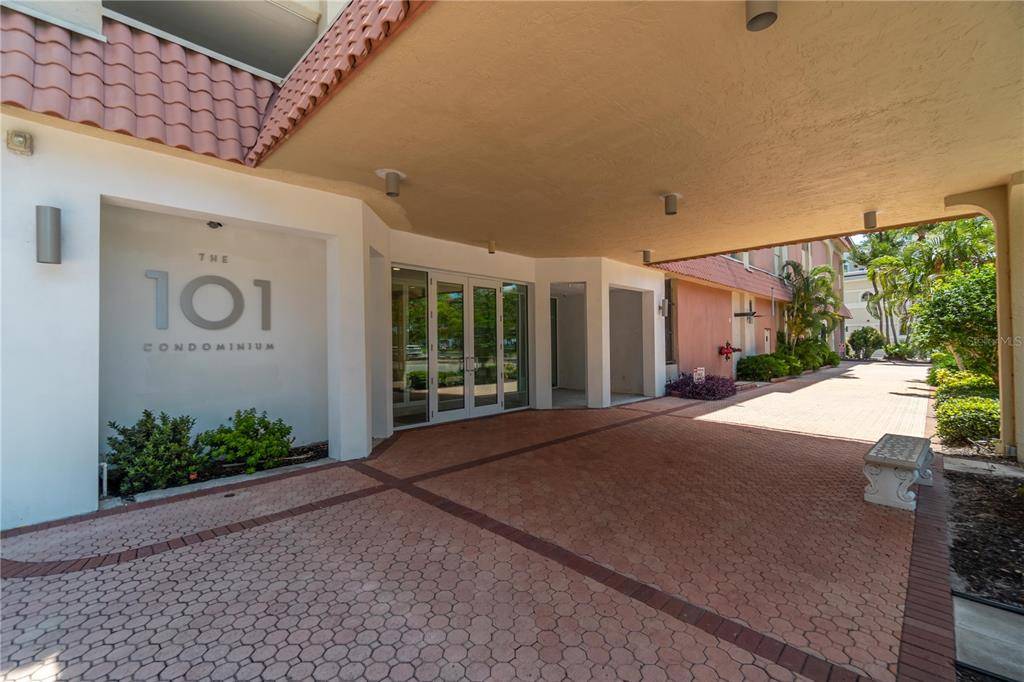 Sarasota, FL 34236,101 S GULFSTREAM AVENUE #9A