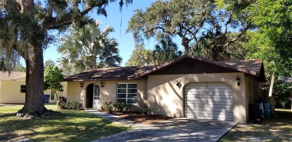 Venice, FL 34293,620 GRANT ROAD