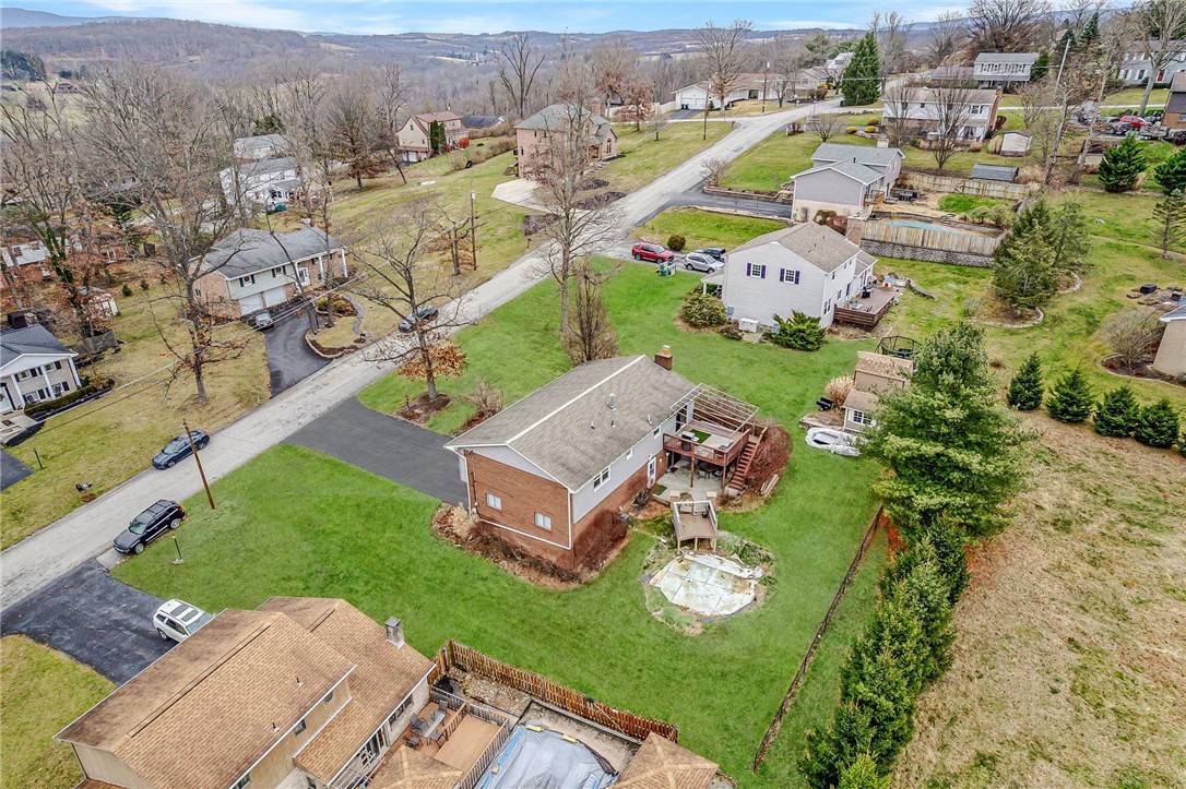 Ligonier, PA 15658,162 Hermitage Cir