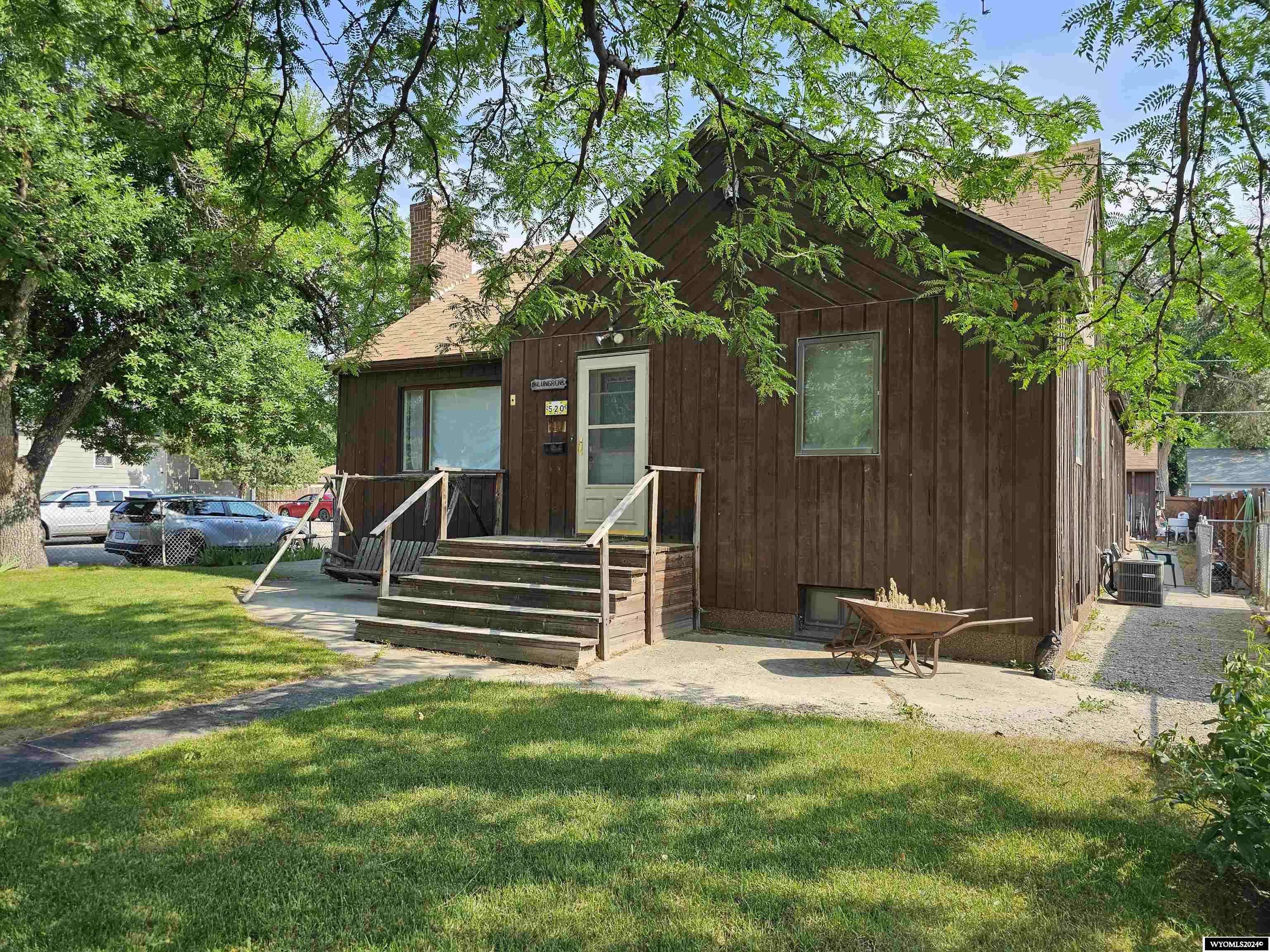 Worland, WY 82401,520 Obie Sue Avenue