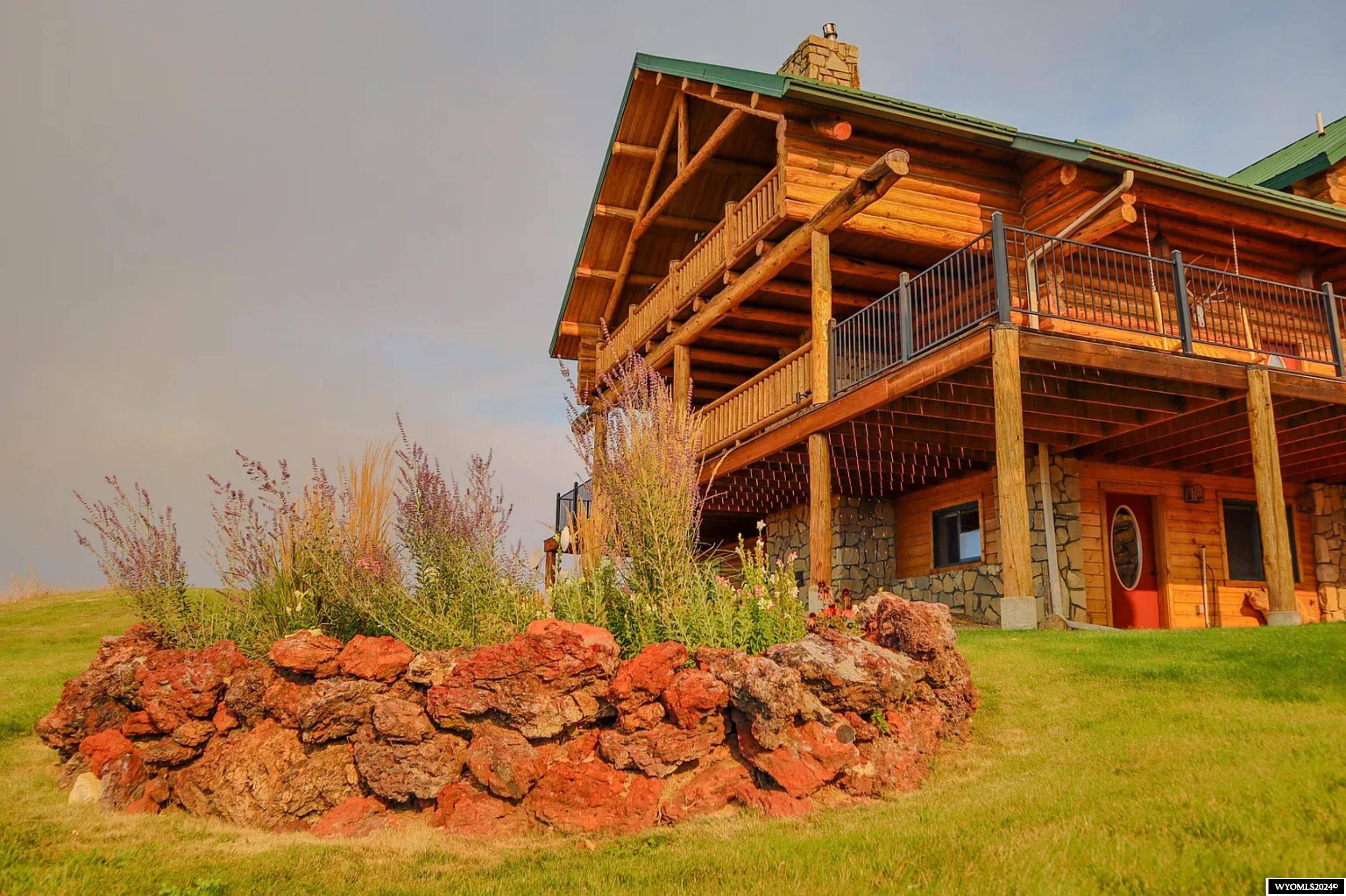 Sheridan, WY 82801,743 E Highway 14