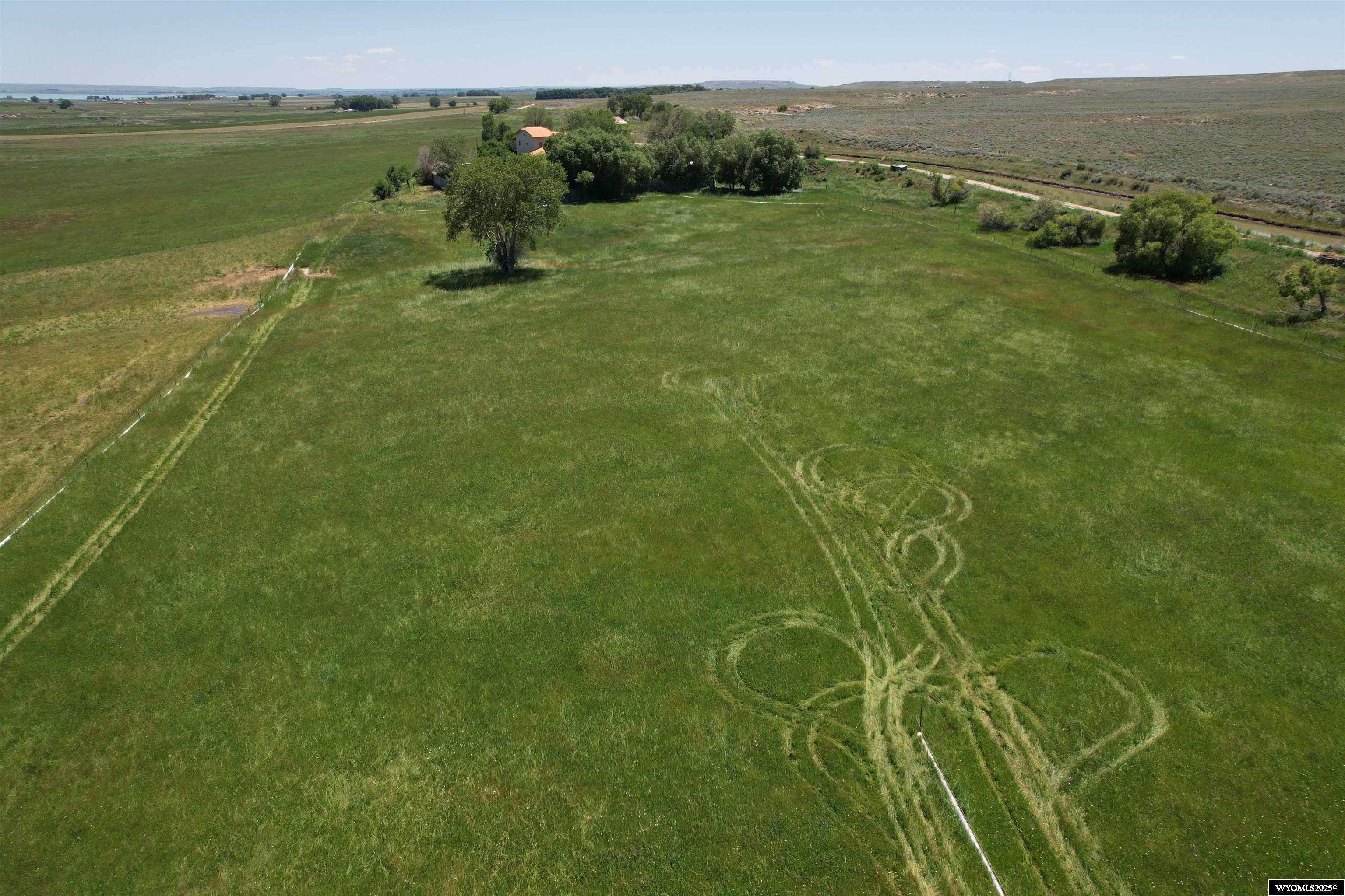 Kinnear, WY 82516,273 Hwy 133 Summerhill
