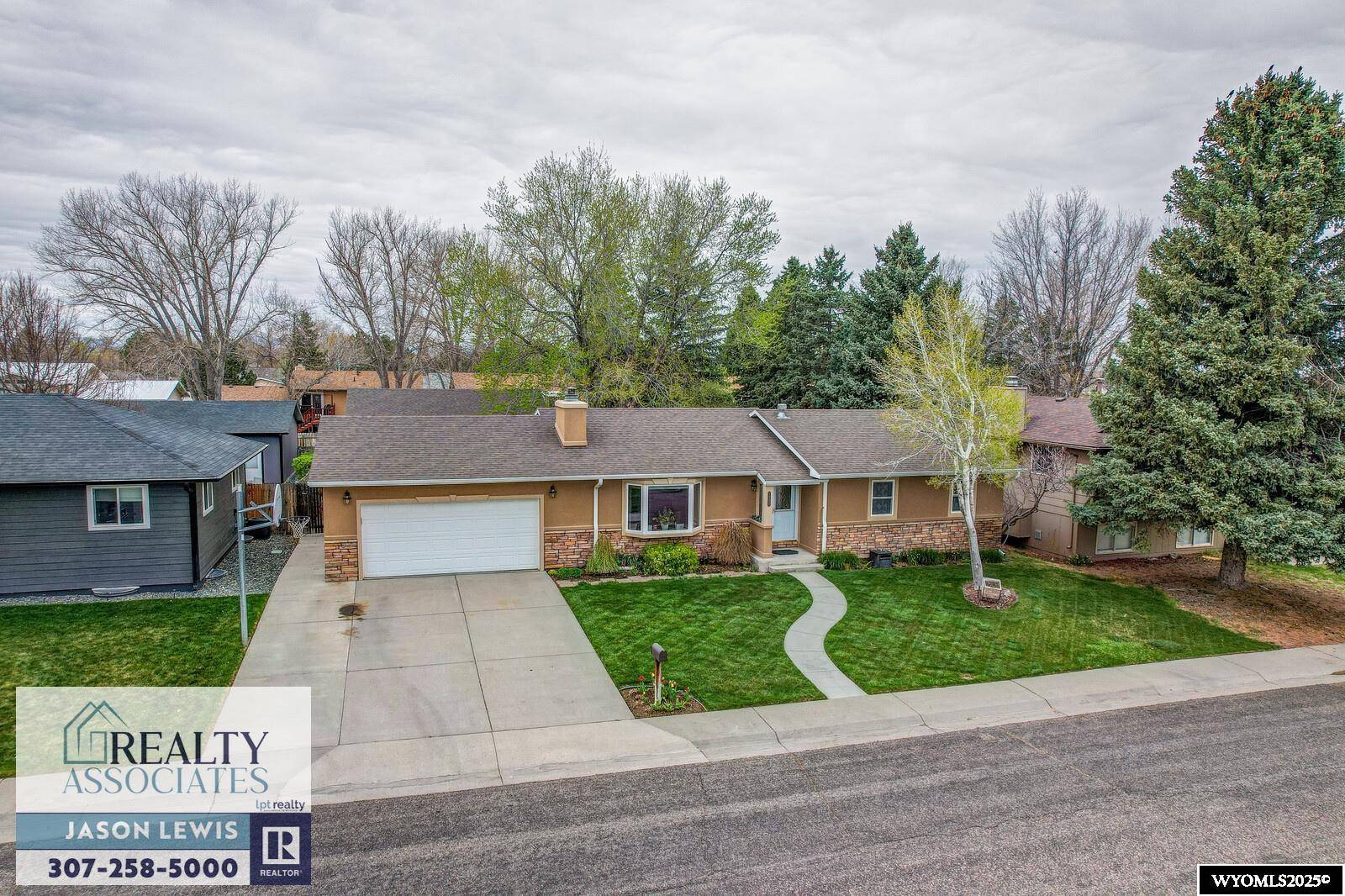 Wheatland, WY 82201,1007 20th Street Oak