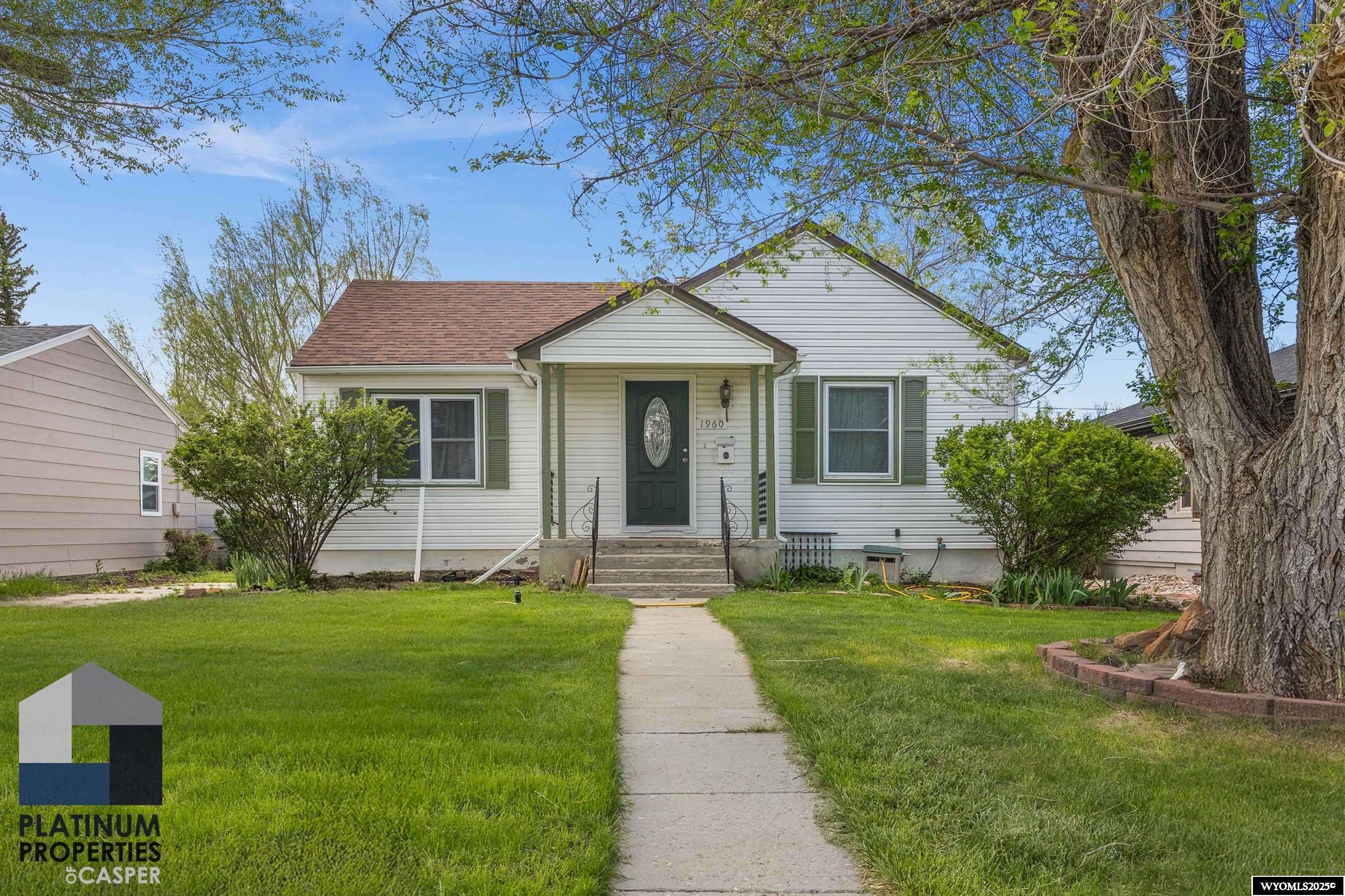 Casper, WY 82601,1960 S Chestnut Street