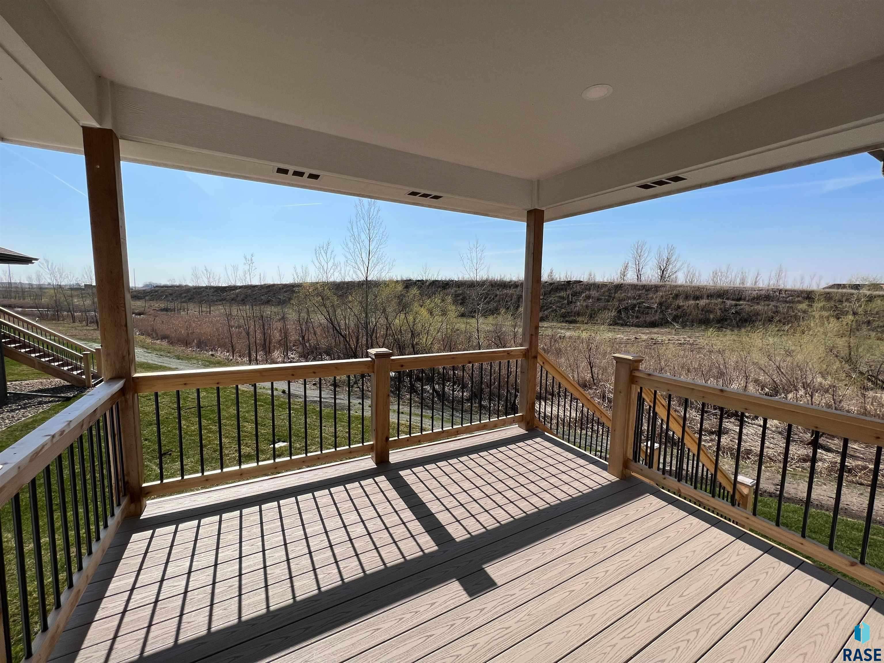 Sioux Falls, SD 57108,713 E 77th St