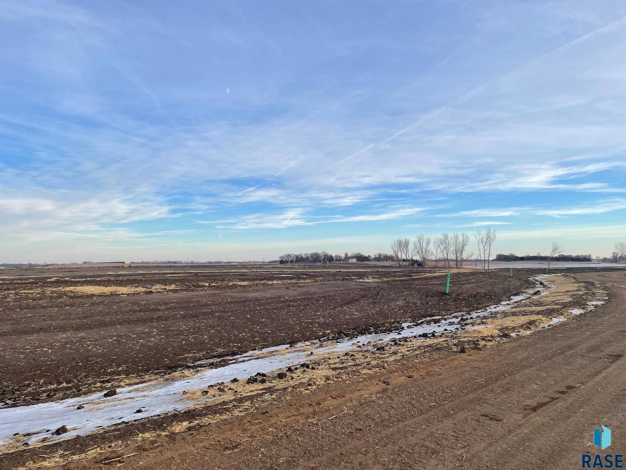 Wentworth, SD 57075,206 Grey Goose Dr