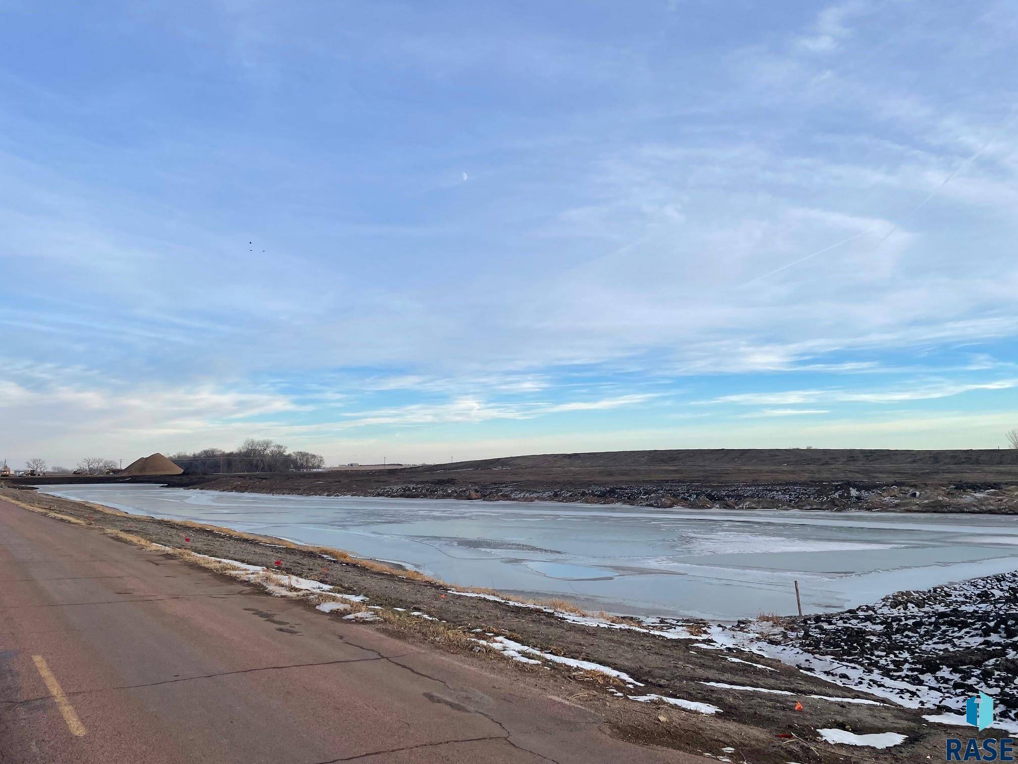 Wentworth, SD 57075,712 Sandpiper Ln