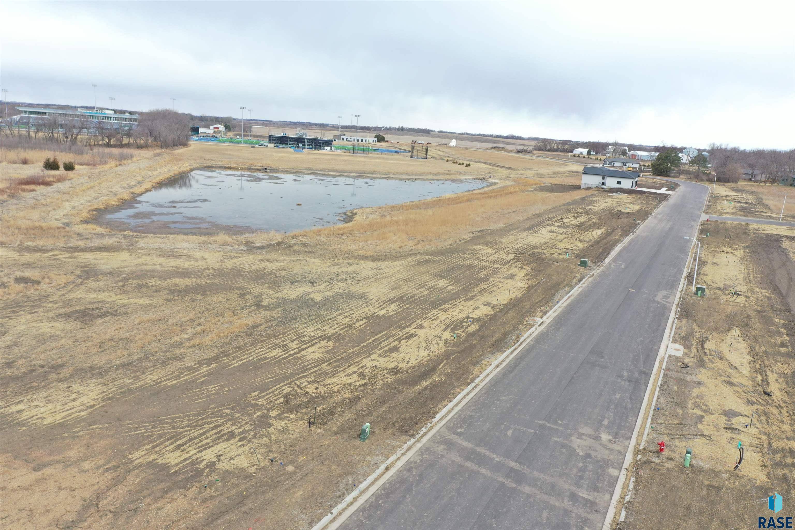Madison, SD 57042,917 Harter Dr