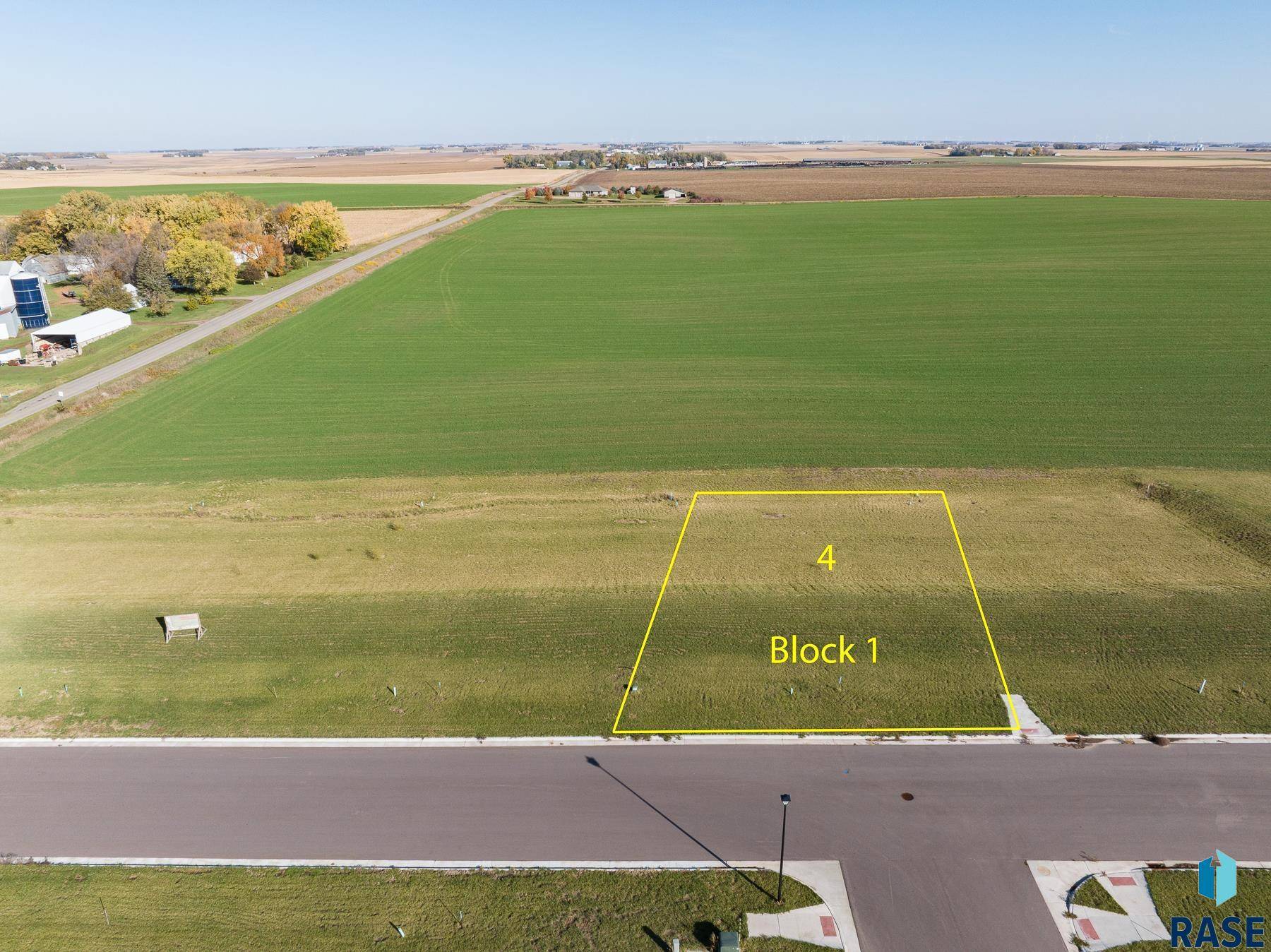 Larchwood, IA 51241,1401 Castle St