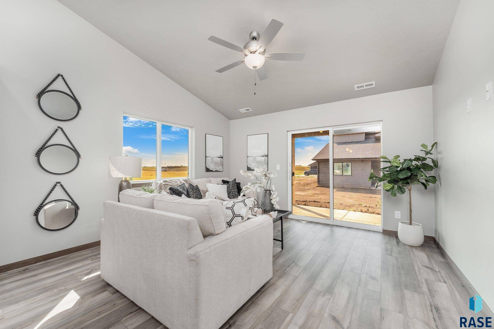 Tea, SD 57064,1332 N Katie Ave