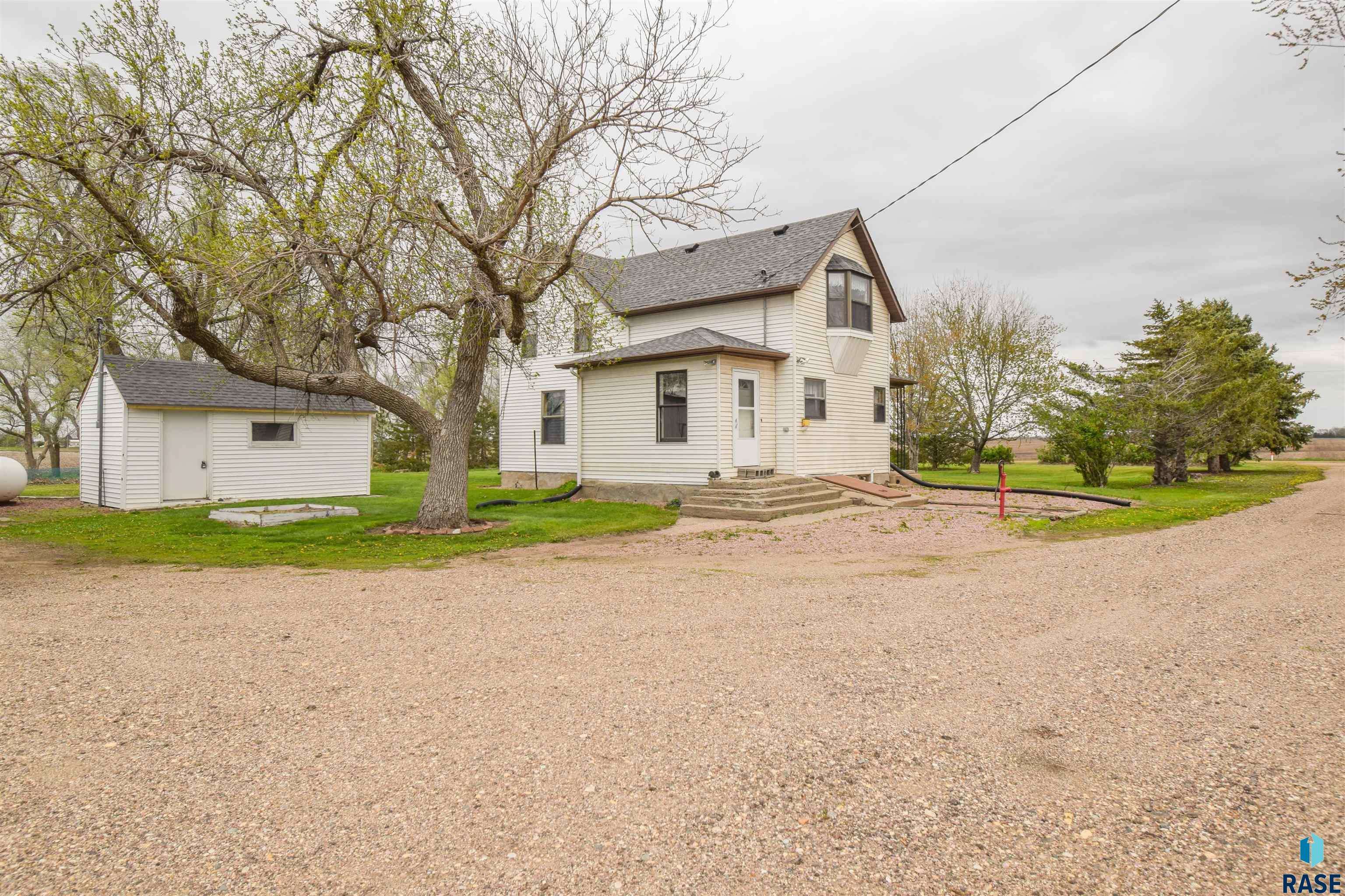 Canistota, SD 57012,25887 443rd Ave