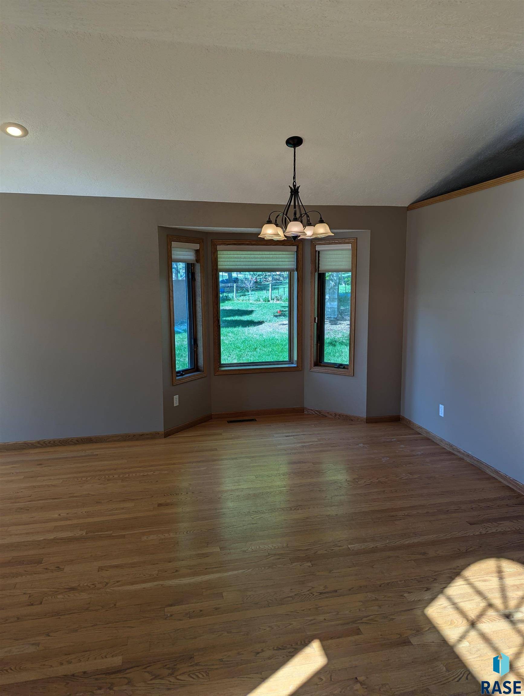 Sioux Falls, SD 57103,3500 E Apple Blossom Cir