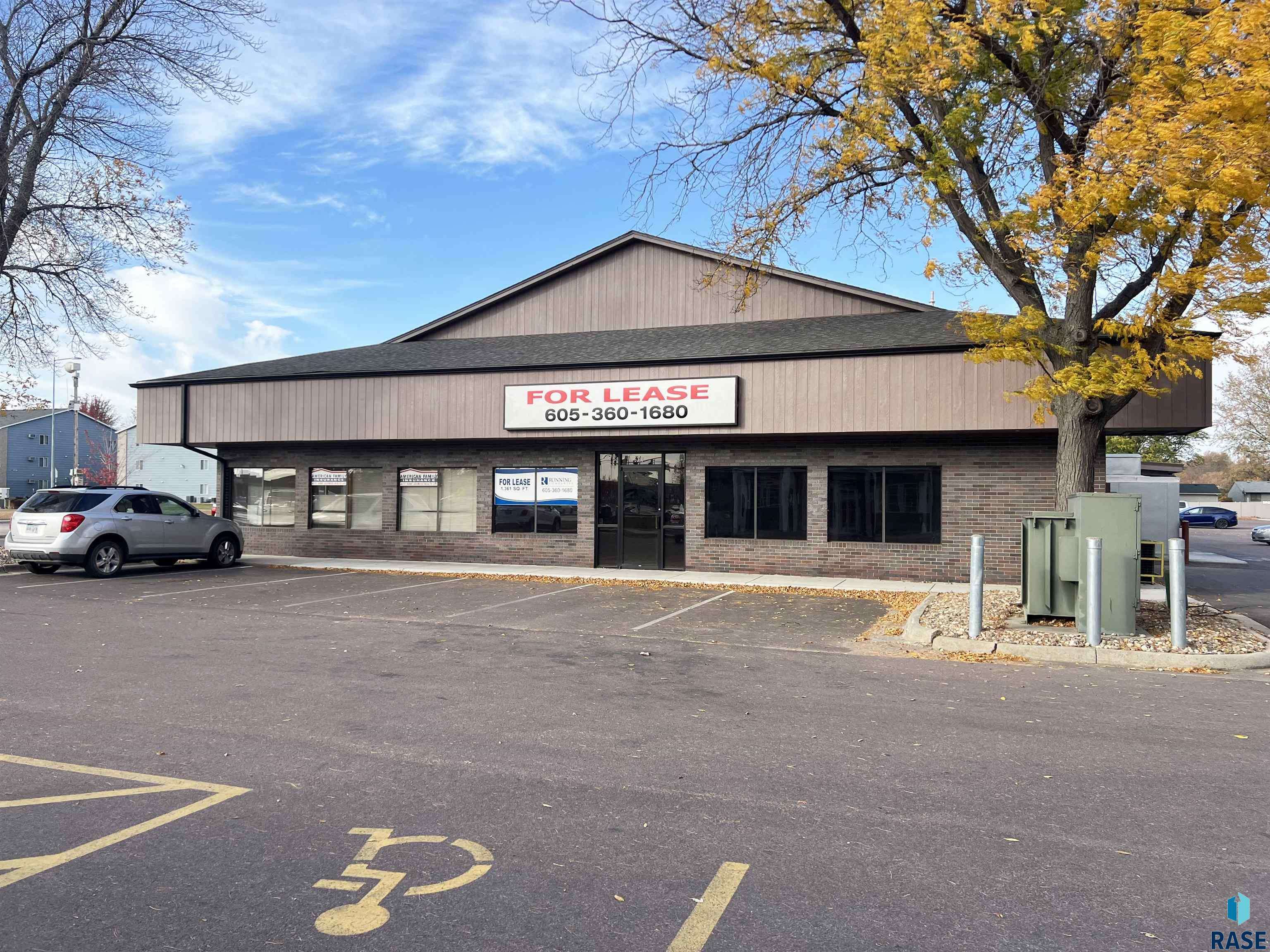Sioux Falls, SD 57106,5310 W 26th St
