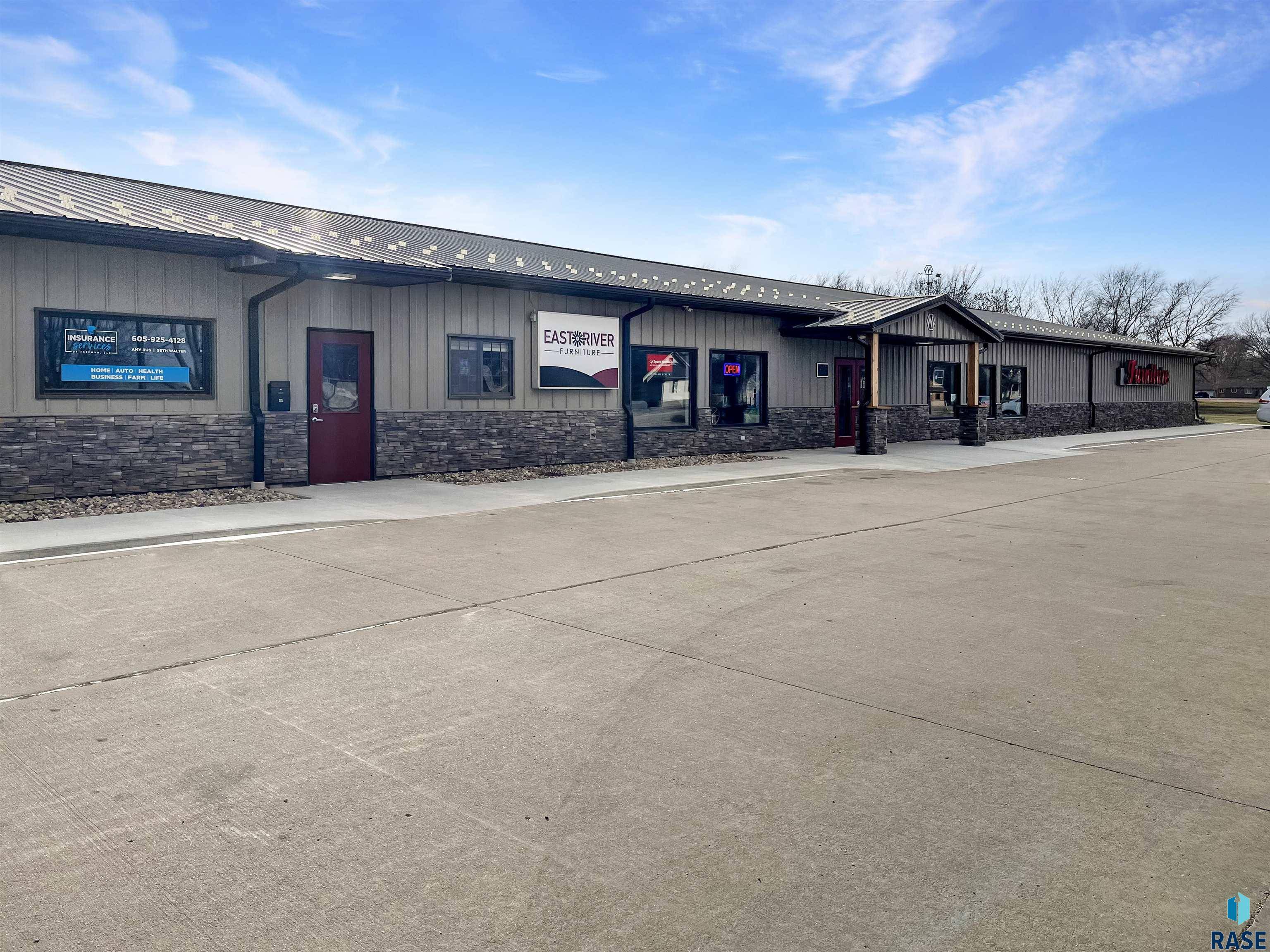 Freeman, SD 57029,911 E Sixth St