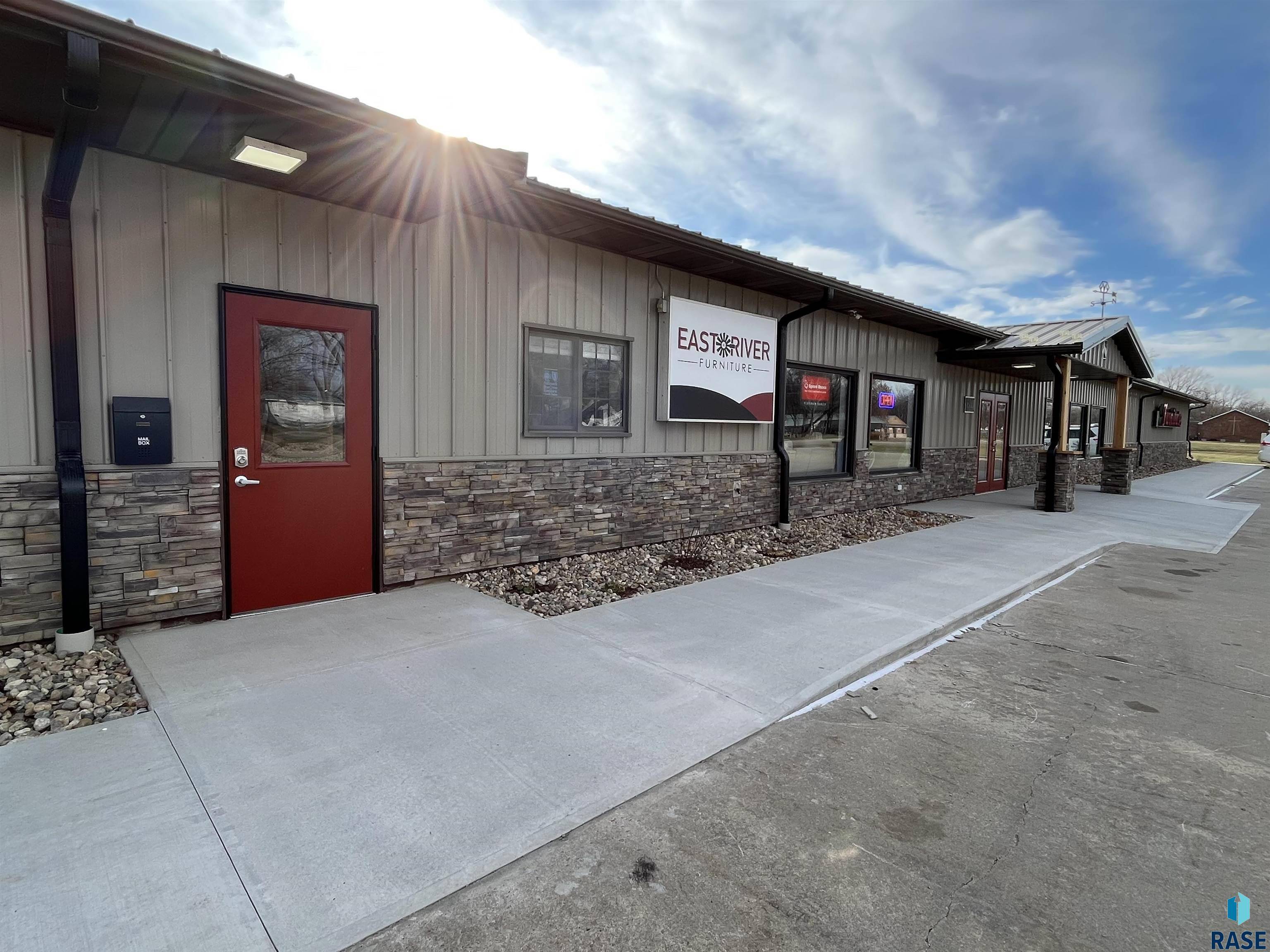 Freeman, SD 57029,911 E Sixth St