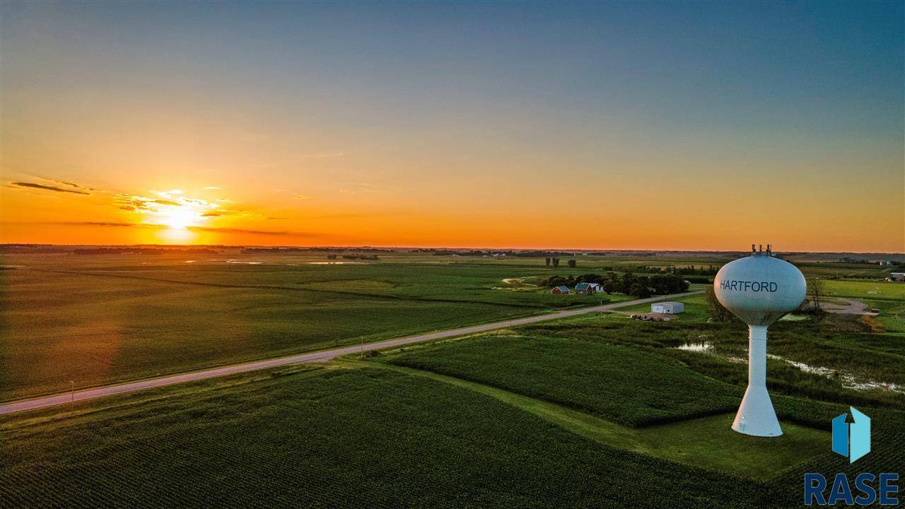 Hartford, SD 57033,818 Turtle Creek Dr