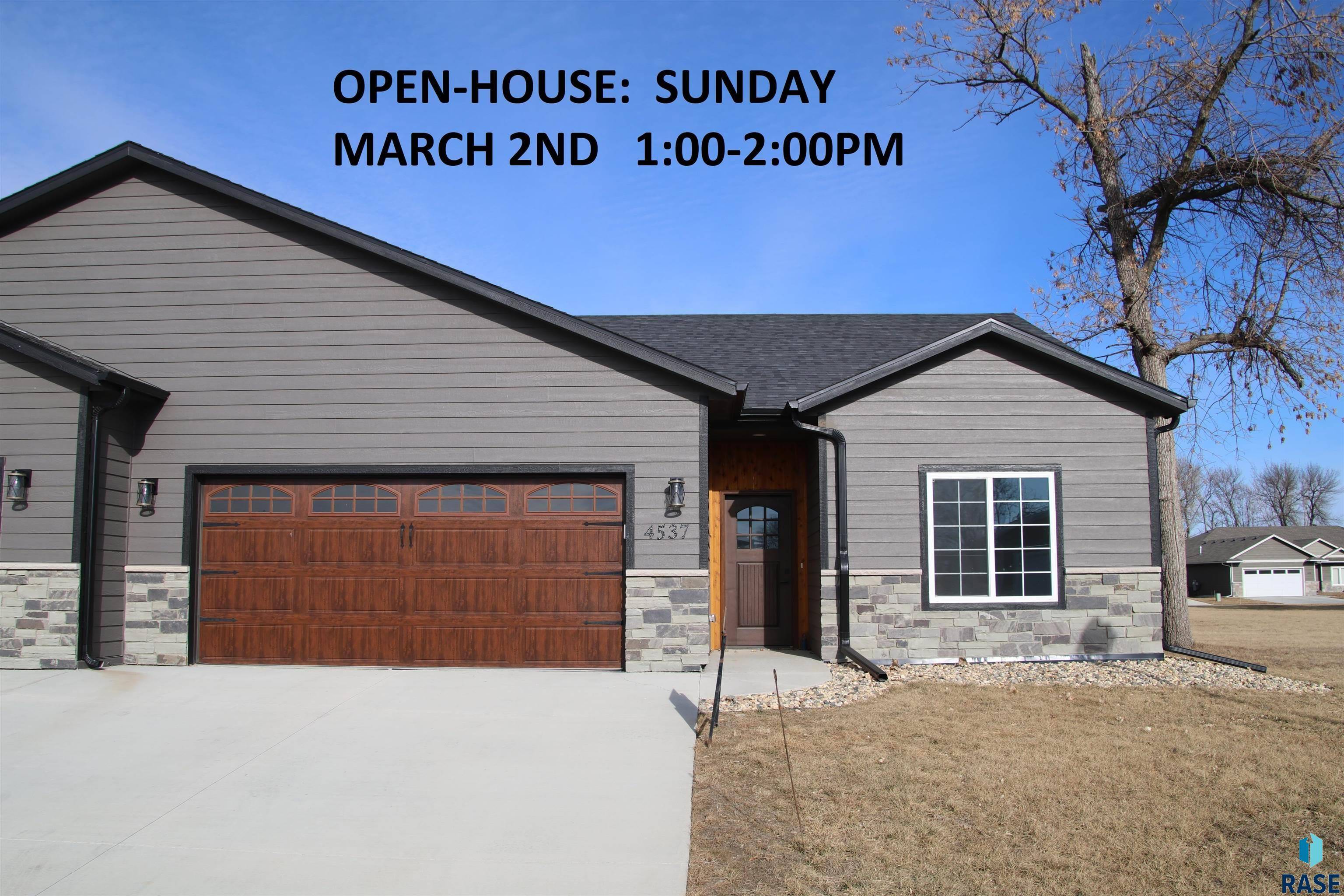 Sioux Falls, SD 57106,4537 W Graceland Pl